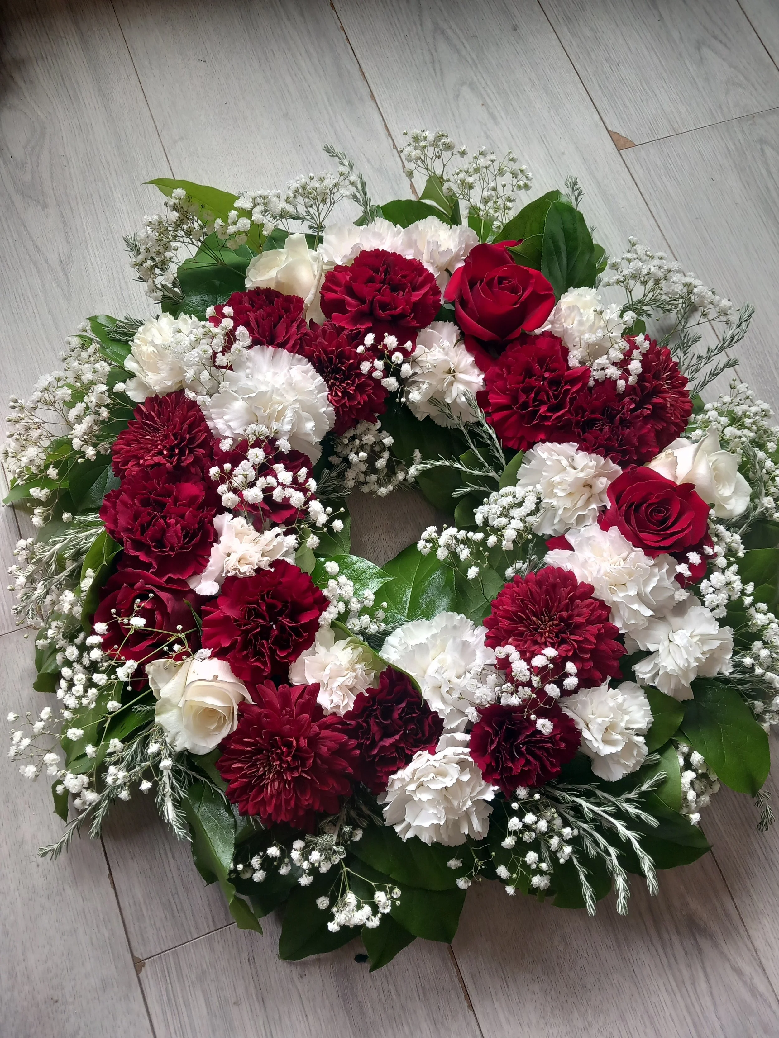 red and white wreath.jpg