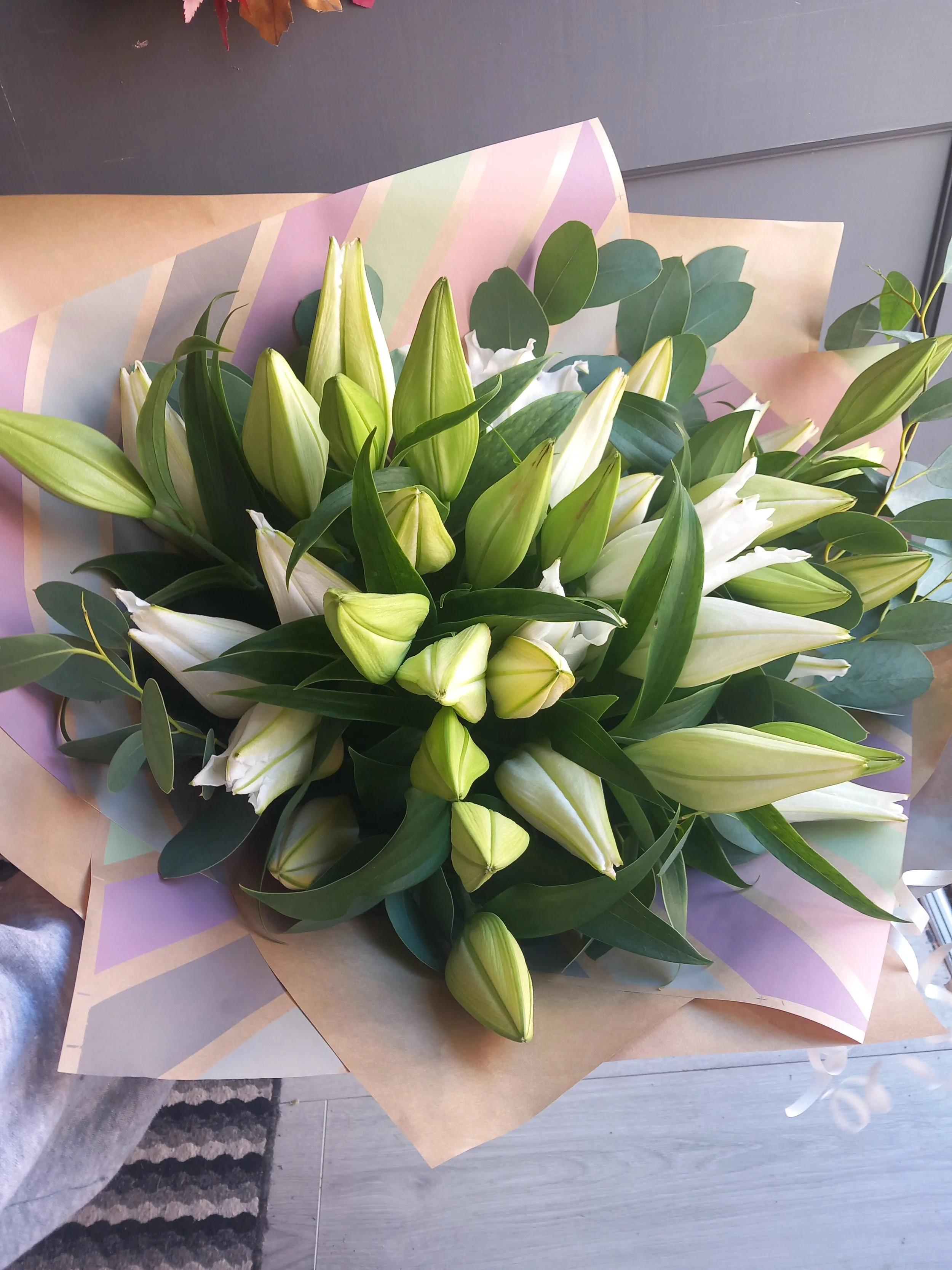 lily bouquet.jpg