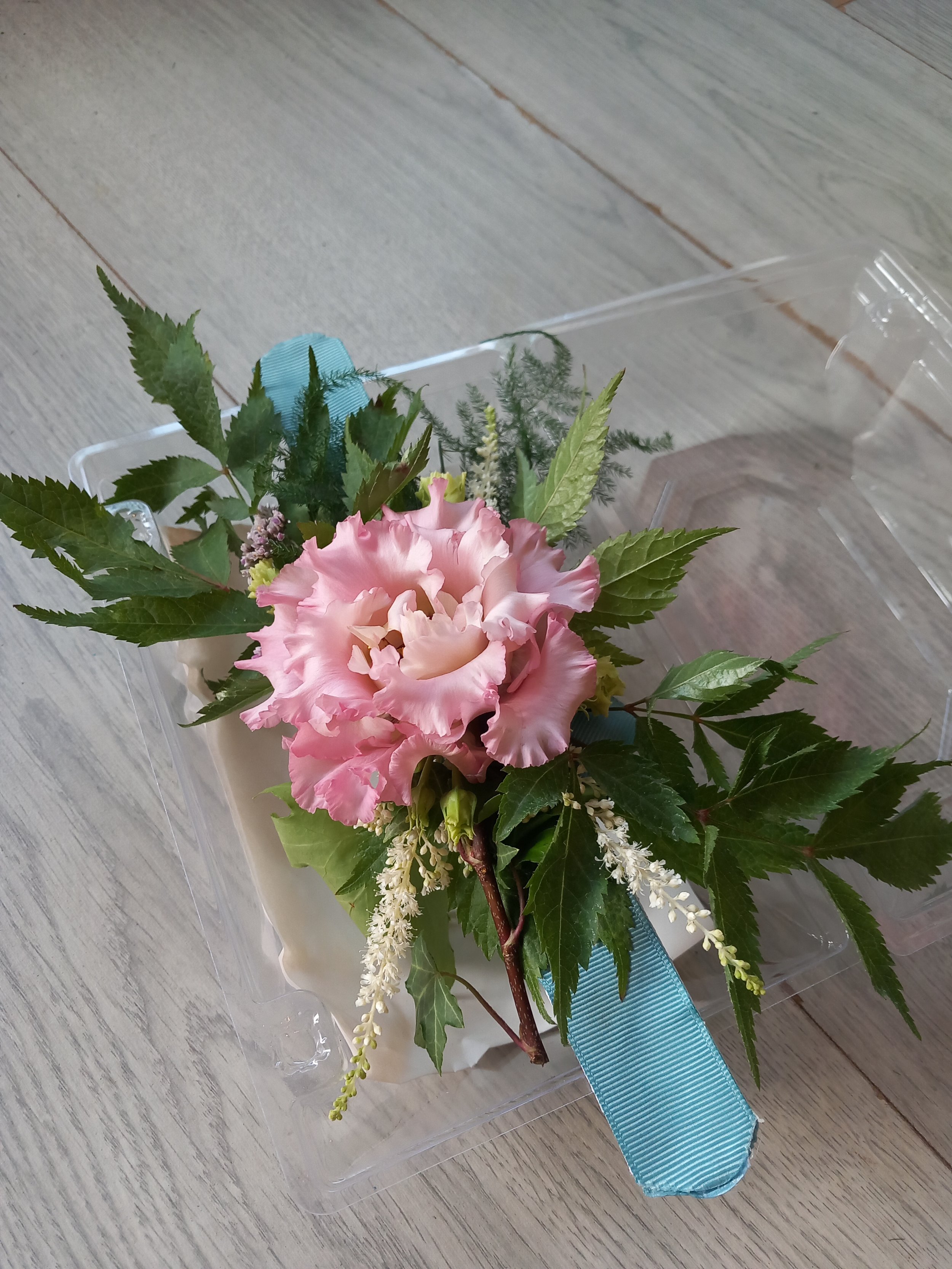 Sadbh corsage.jpg