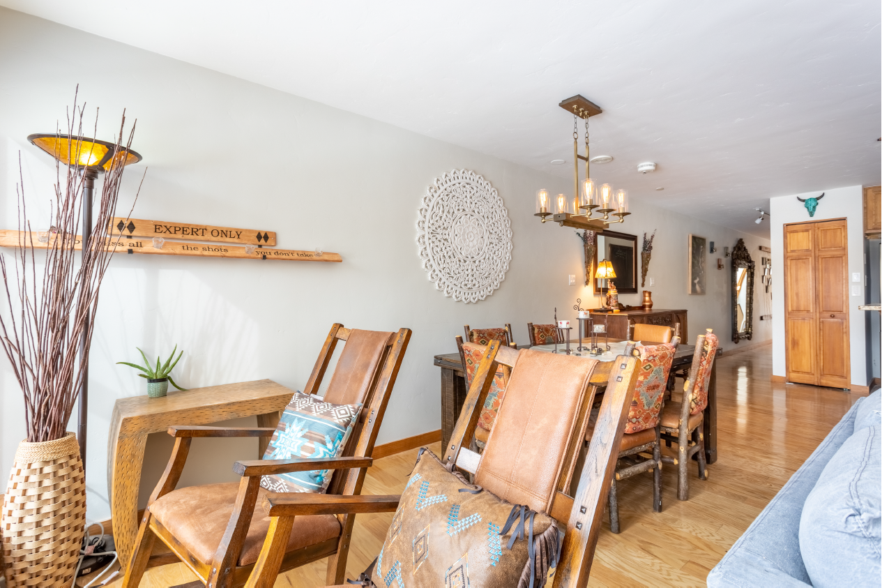 dining room after.png