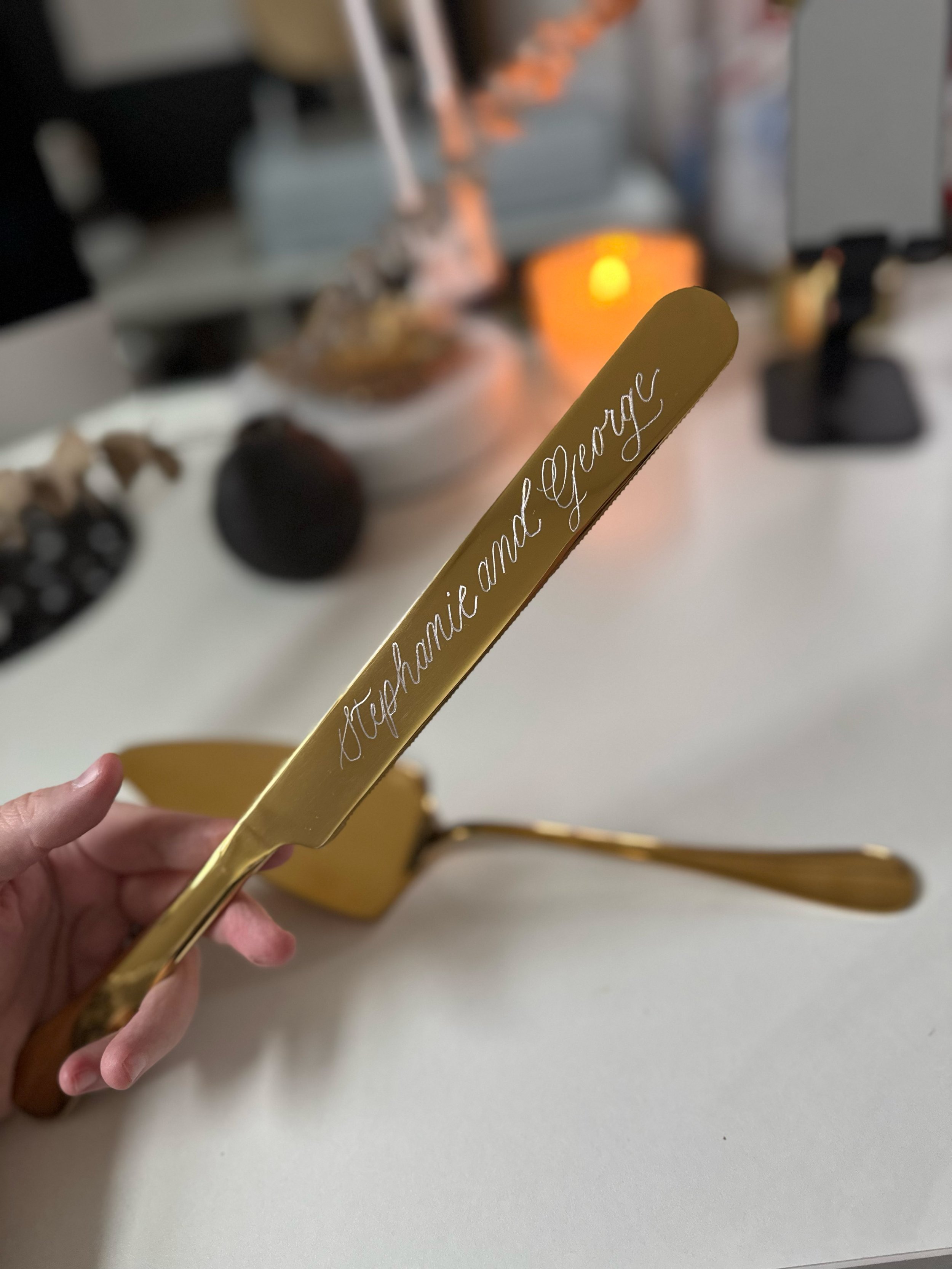 cakecuttingset-engraved.jpg