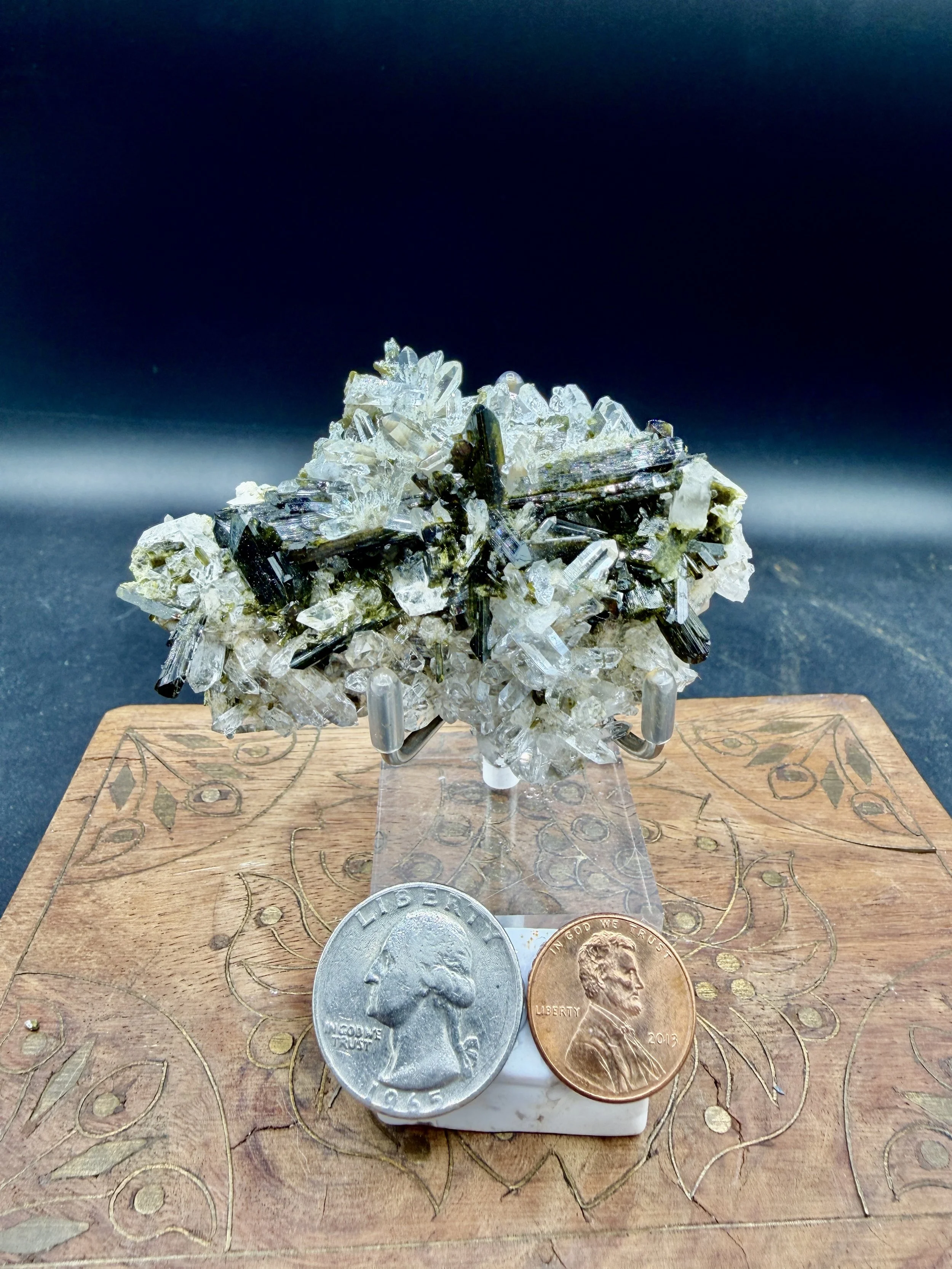 Epidote & Quartz Clusters | Ancash Department, Peru