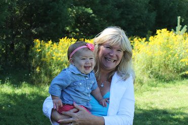 Grandmotherhood: The Ultimate Adventure in Lullabies, Love and Laughter!