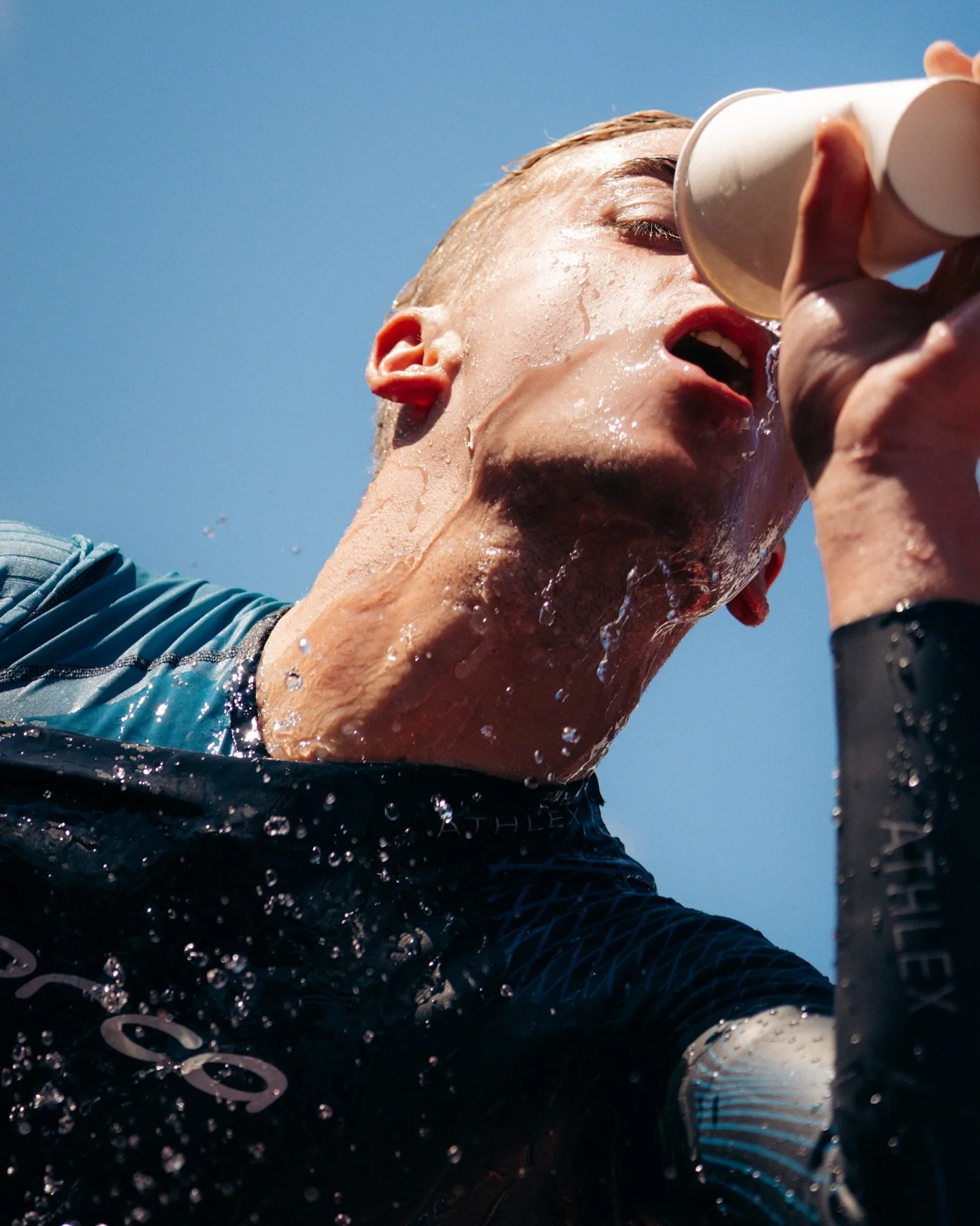 I was sent on a mission to capture the @alpetriathlon atmosphere and @overstims activations in photos, and video at the same time. A tough assignment. But I did what I know how to do.

#sportphotography #triathlon #sport #photography