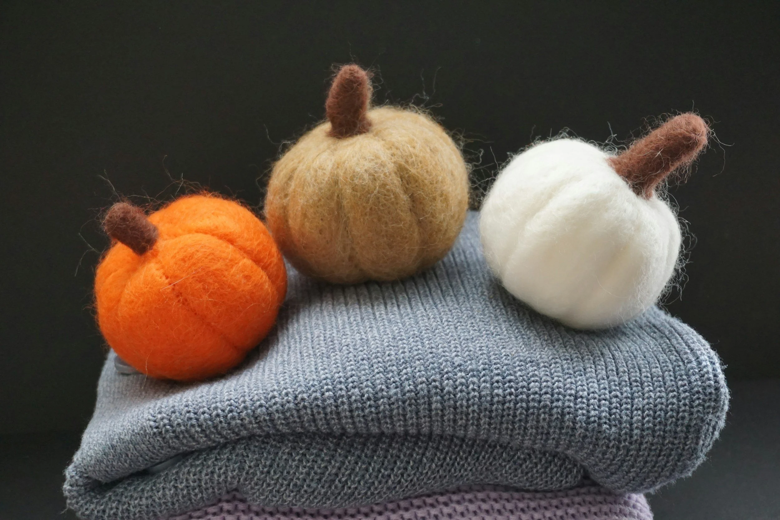 Wet Felted Pumpkins at The Artistic Flip Flop
