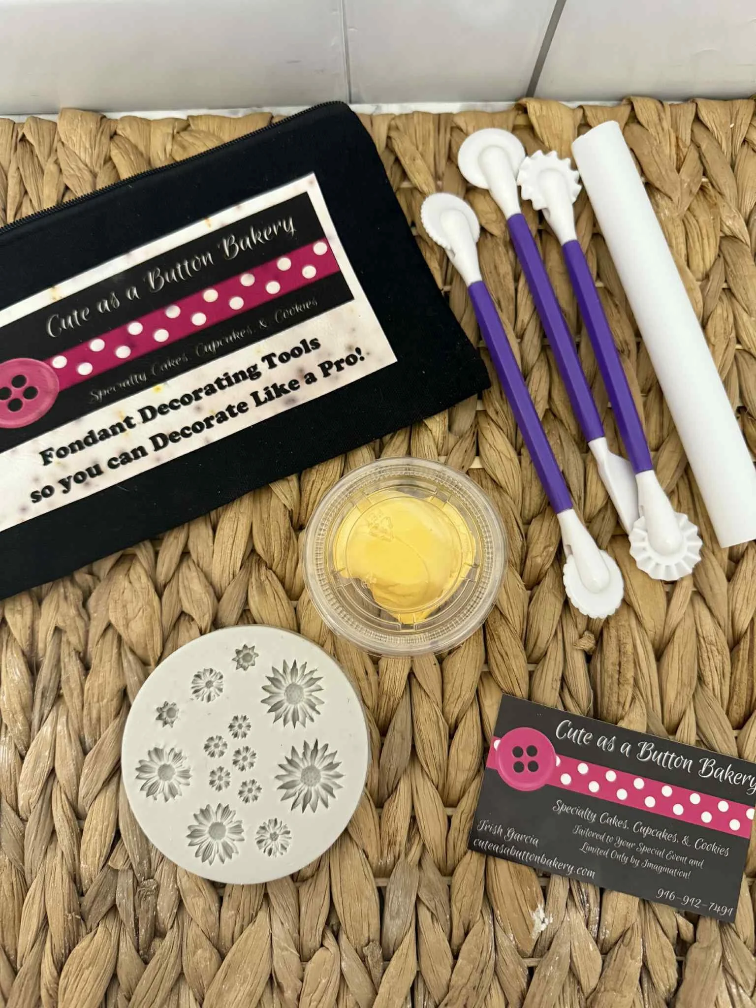 aug fondant tools and mold.jpg
