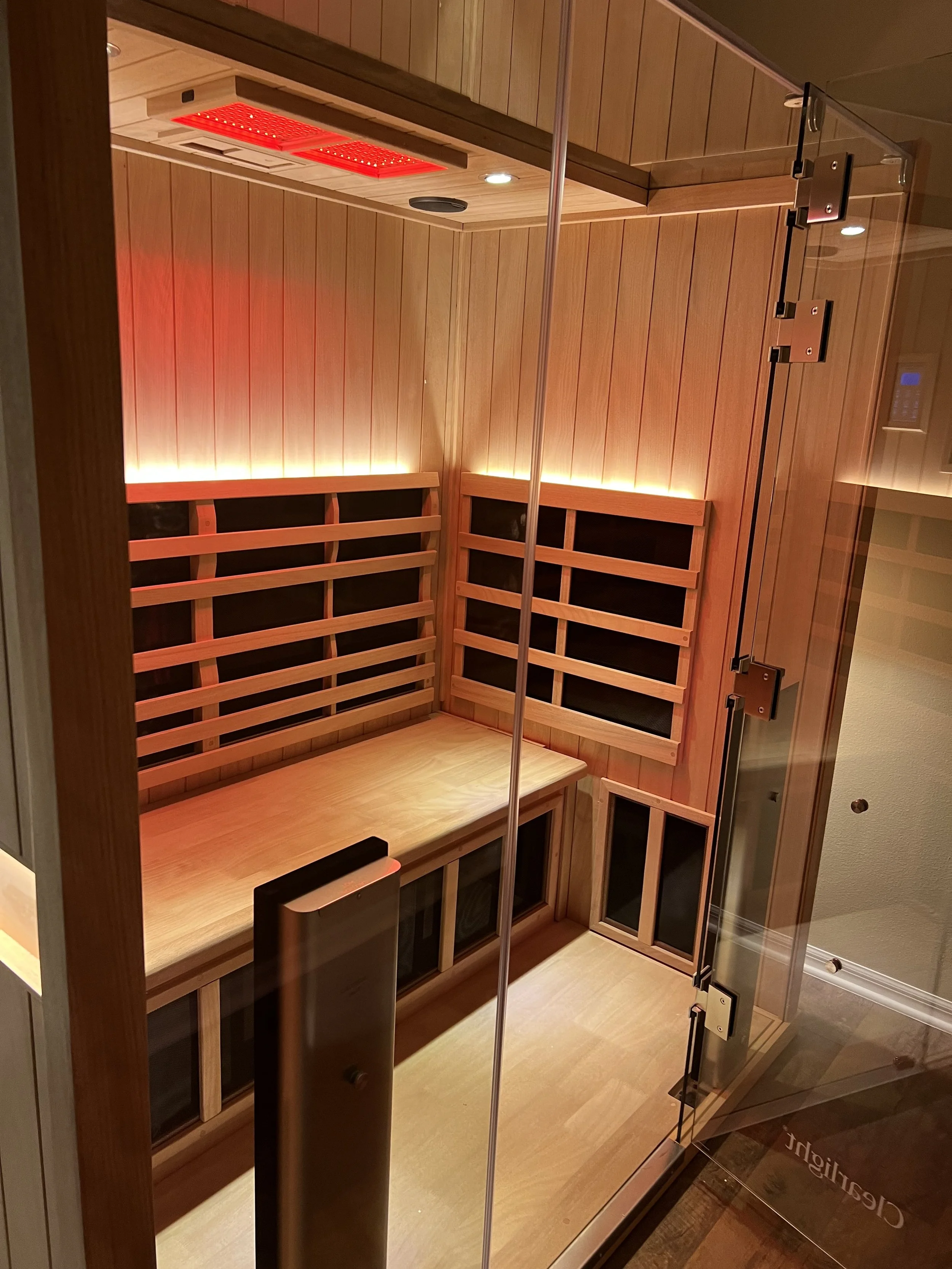 How Sauna Use May Support Blood Sugar Regulation, Recovery, and Long-Term Metabolic Function