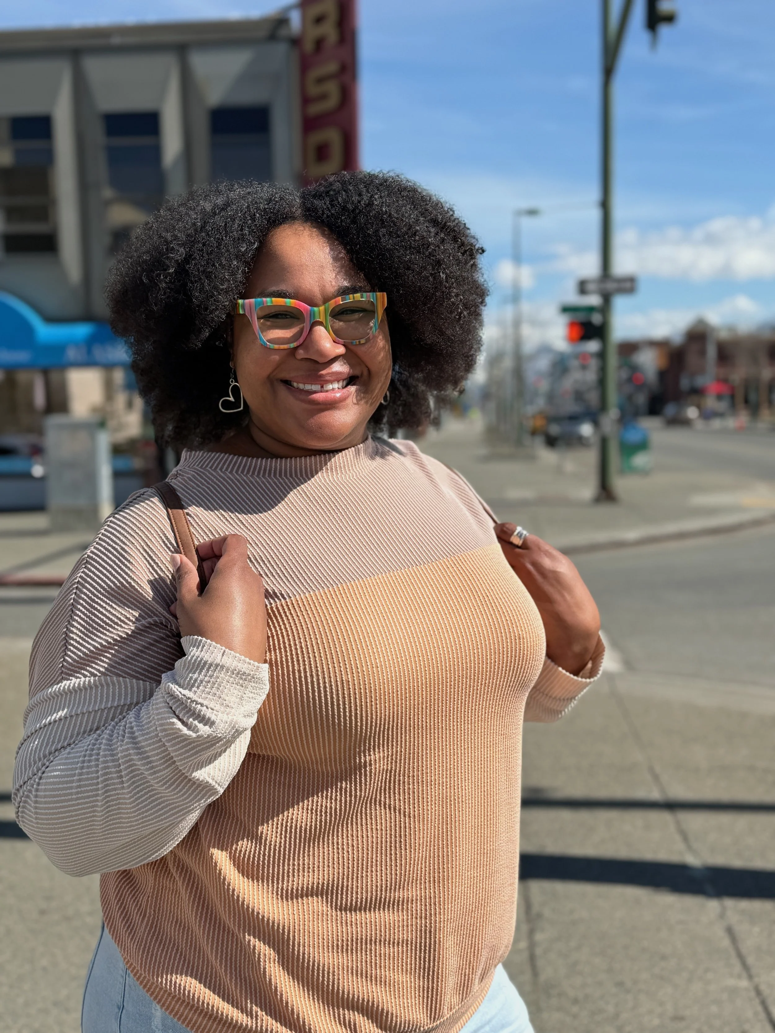 Photo of woman in Anchorage. Wondering how to hire virtual assistant? Visit my website!
