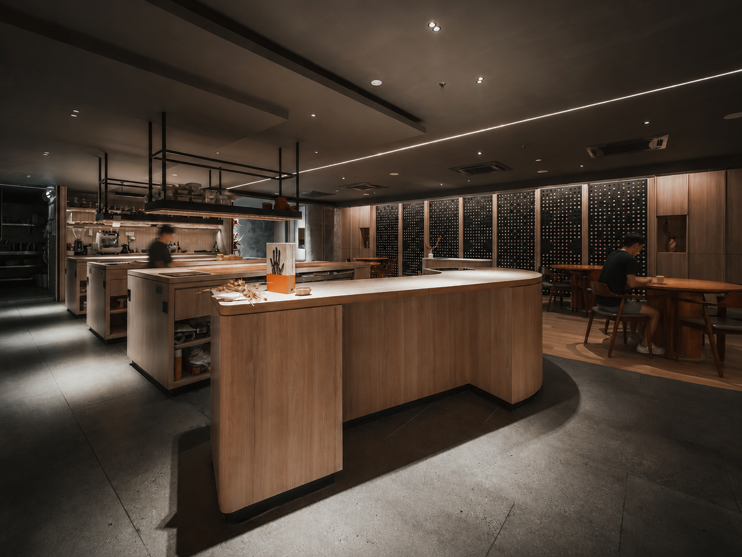 Oitom Restaurant 