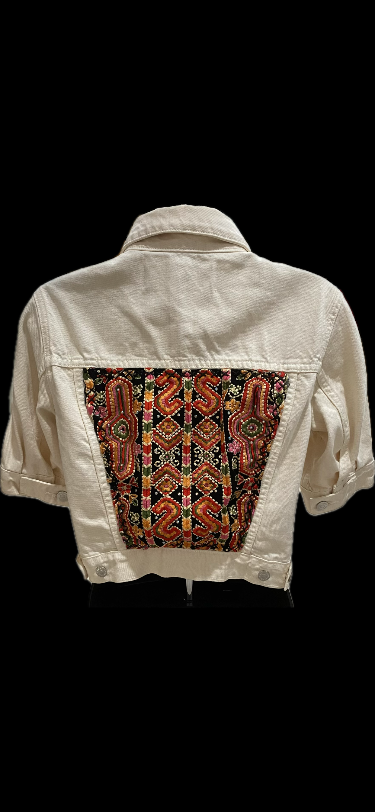 Designer off-white cropped jacket with Tatreez (Small, 19" across chest, 19" from shoulder top to bottom hem)