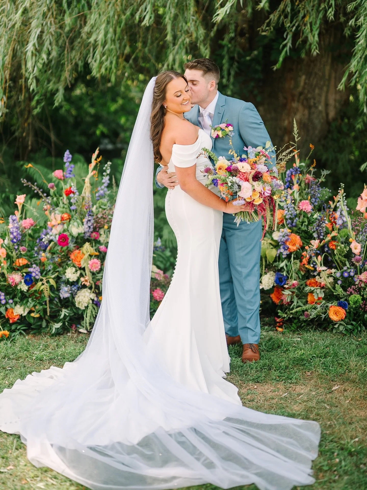8.2.25 Maggie + Joey 

Venue: @willowbrookwedding
Planner: @belovedeventco_pgh
Photographer: @dawnderbyshirephotography
DJ: @costaj2
Florist: @dormontflorist
Signage: @dotandrosedecor
Content Creation: @kristengornallevents
Violinist: @amberhookemusi