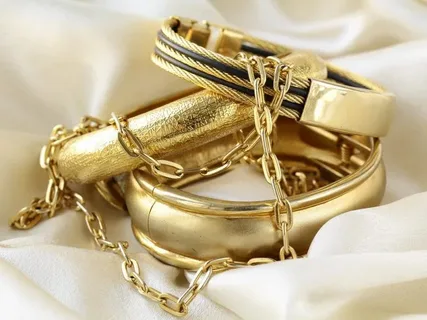 How to Tell if Jewelry is Gold?