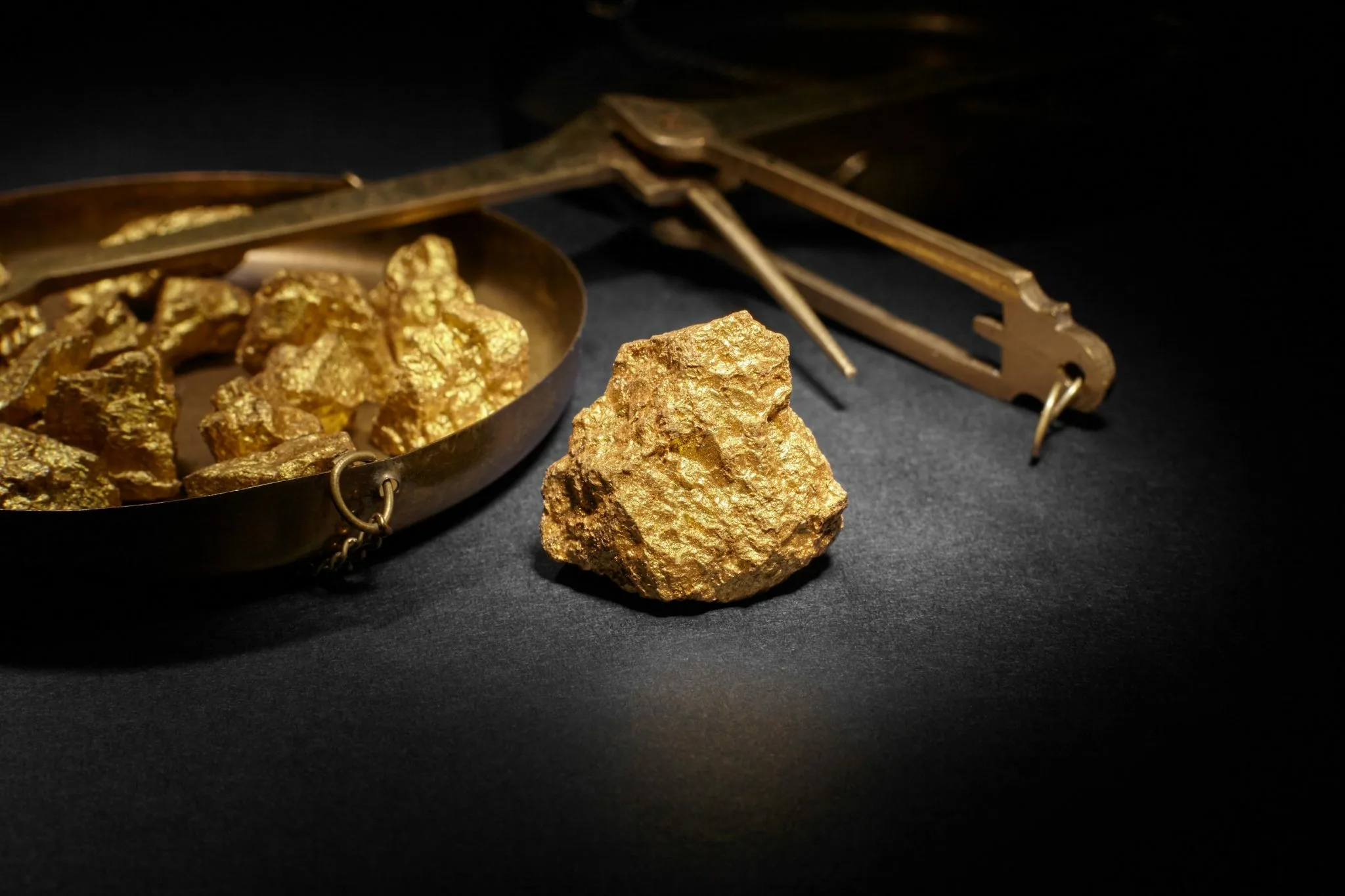 How Many Grams in an oz of Gold?
