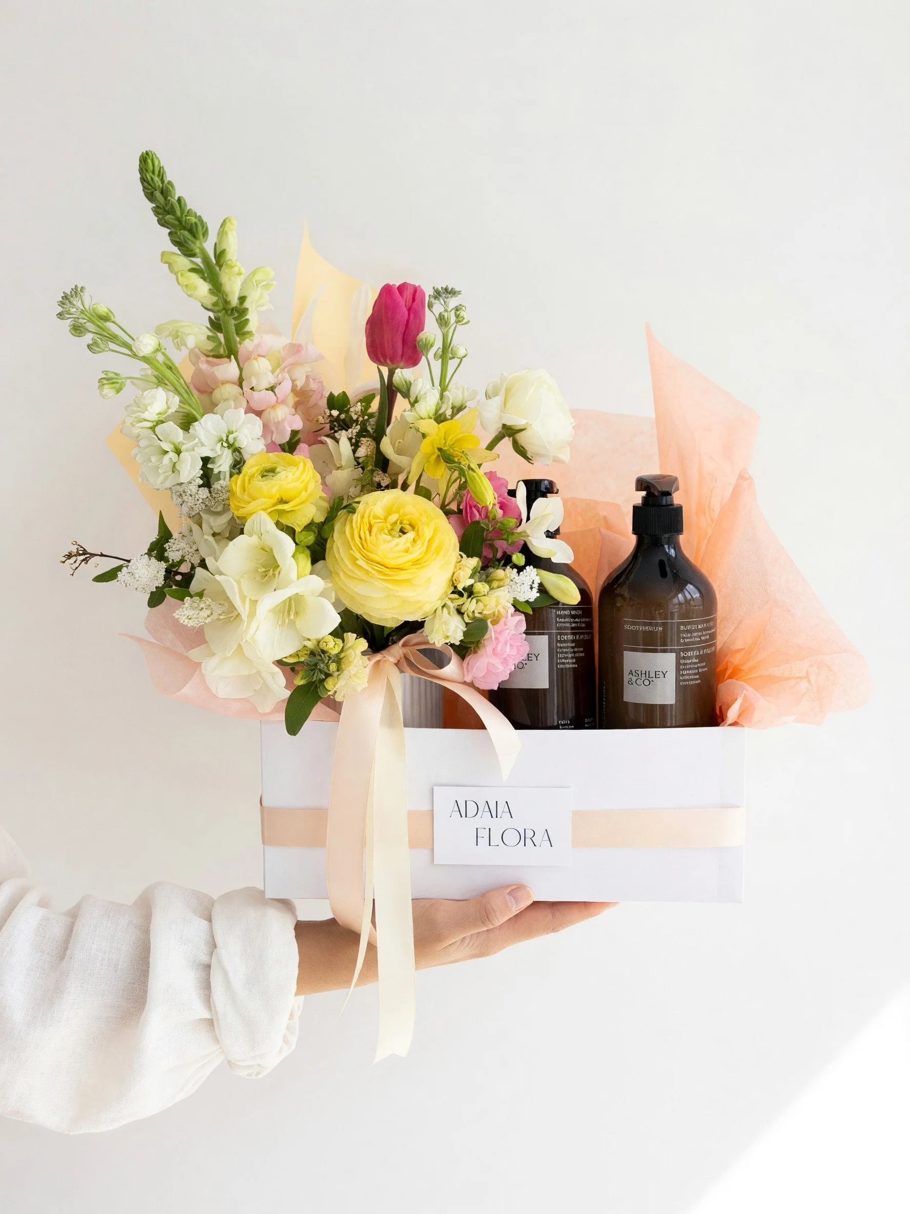 Bloom & Unwind
