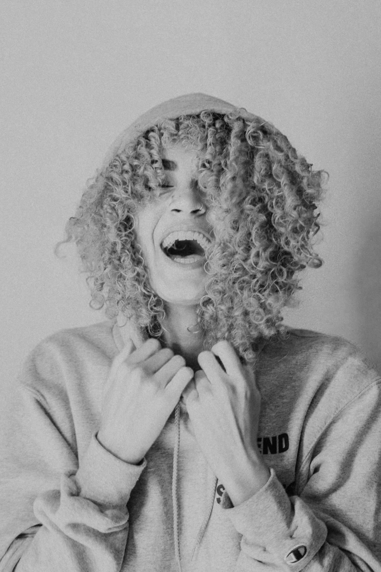 ov-your-guide-to-naturally-reduce-period-symptoms