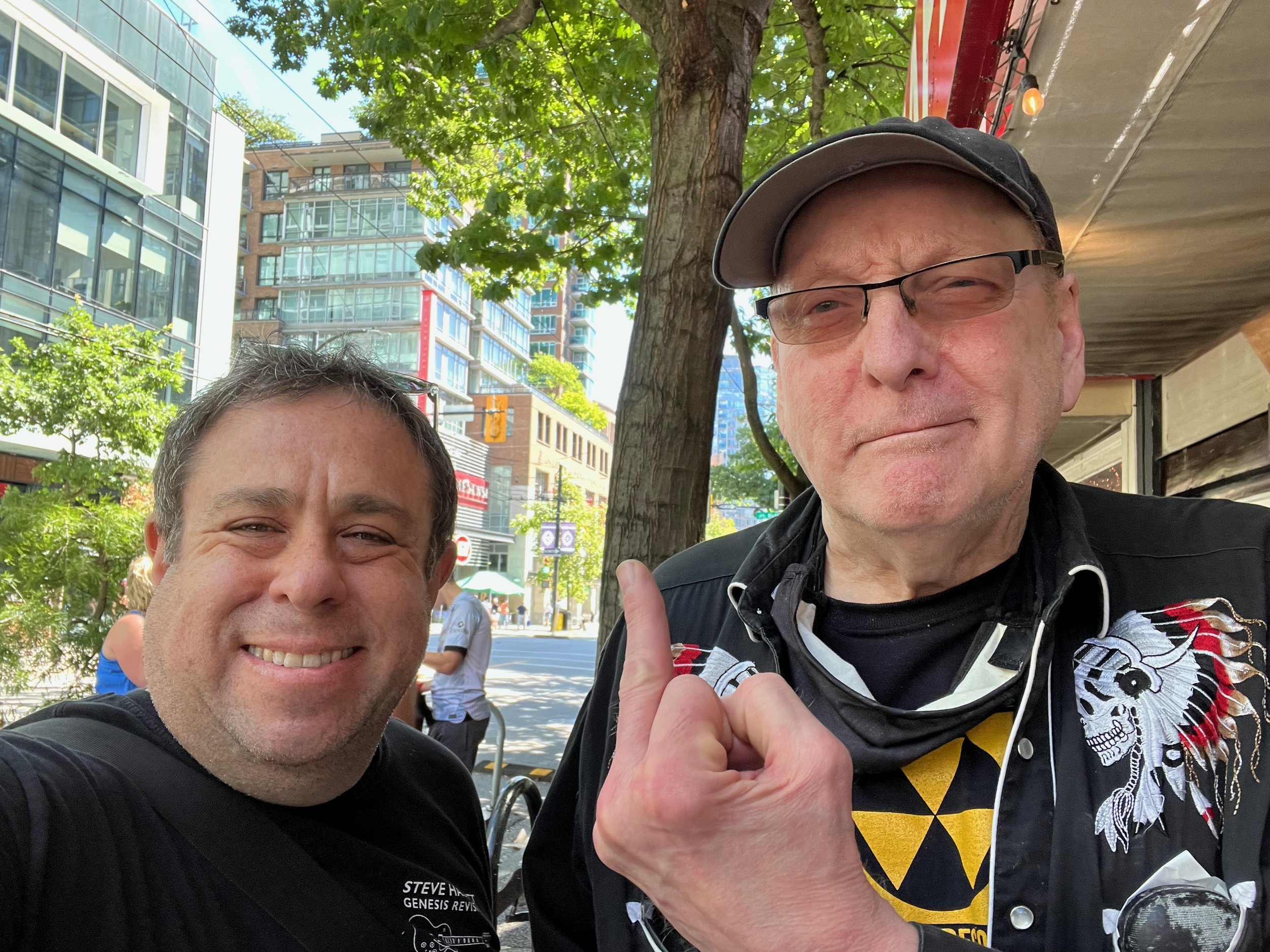 JA with Rick Neilsen (Cheap Trick) in Vancouver, BC (he's actually really a nice guy with a wicked sense of humor!)