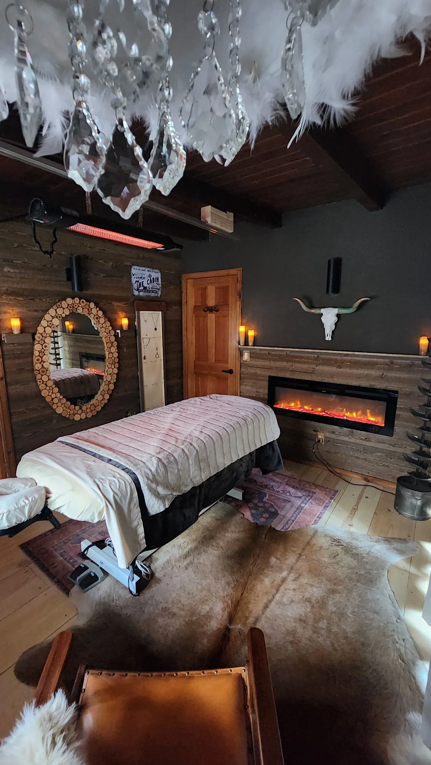 cabin theme massage studio in Boulder colorado