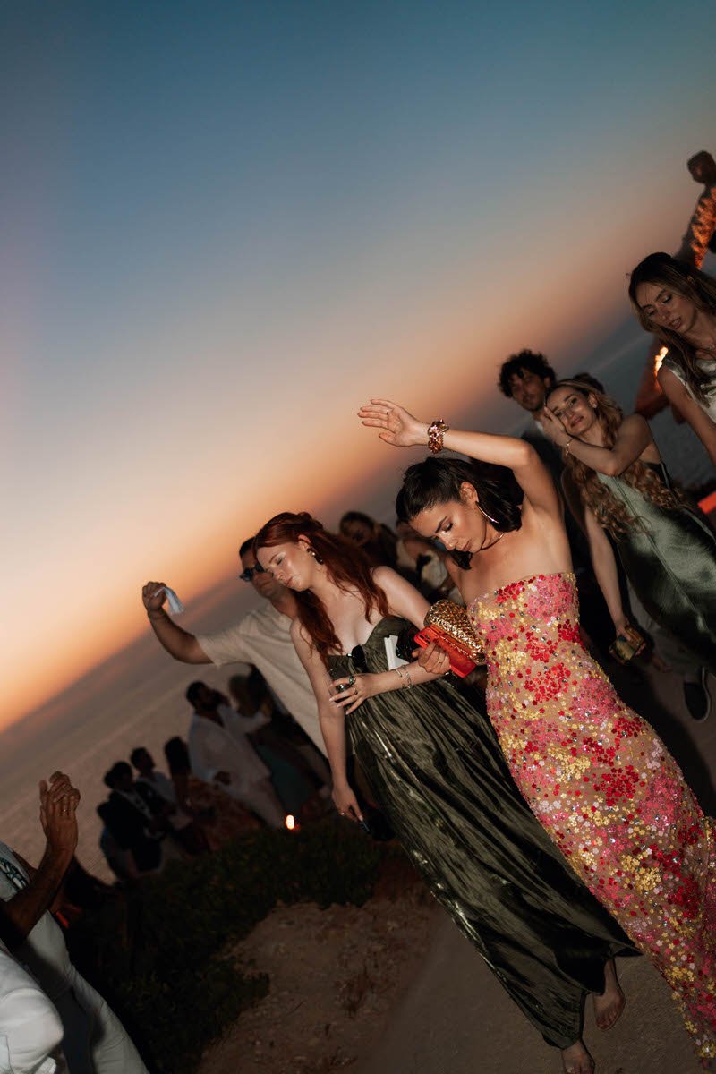 aria-ben-ios-greece-wedding-hattie-creative-photography-28.jpg
