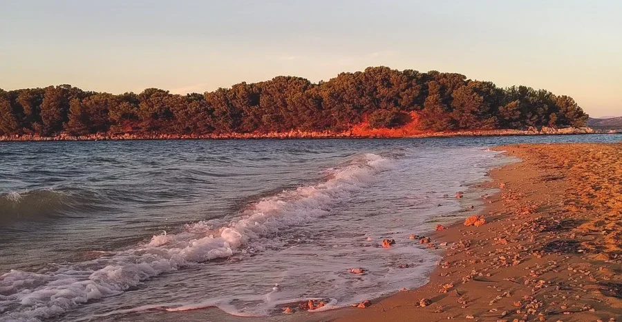 Between Lake and Sea: Discovering Pakoštane