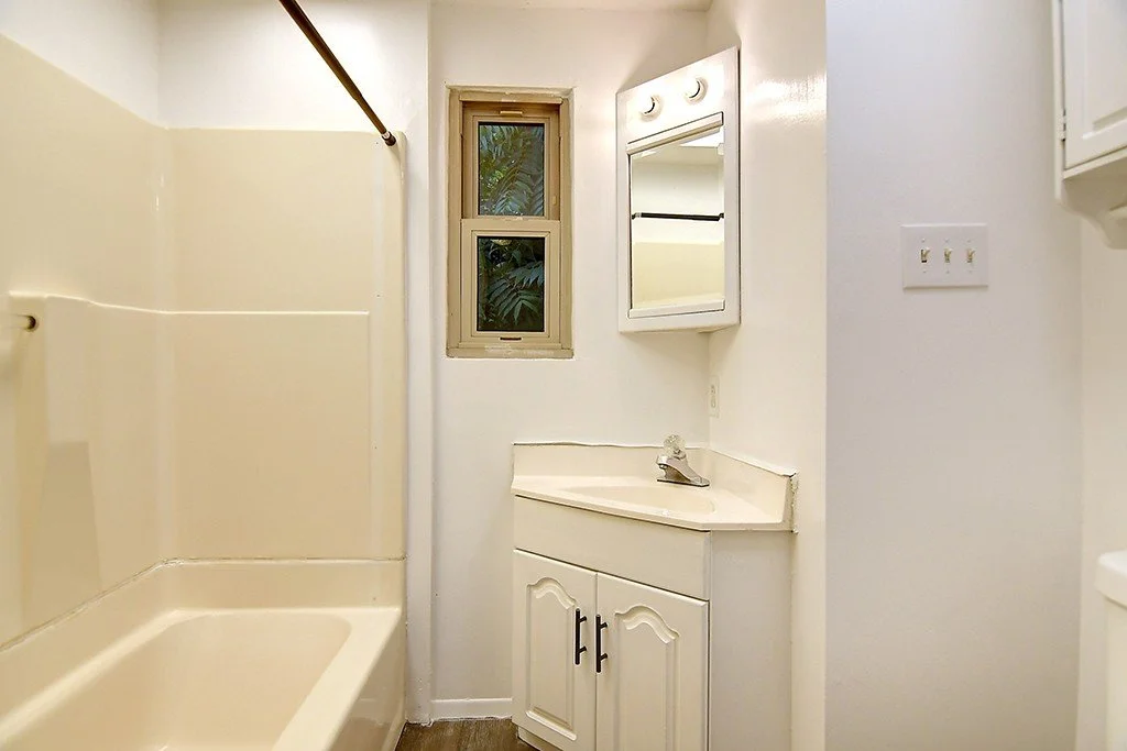 Renovated second bath at 4428 Satellite Avenue