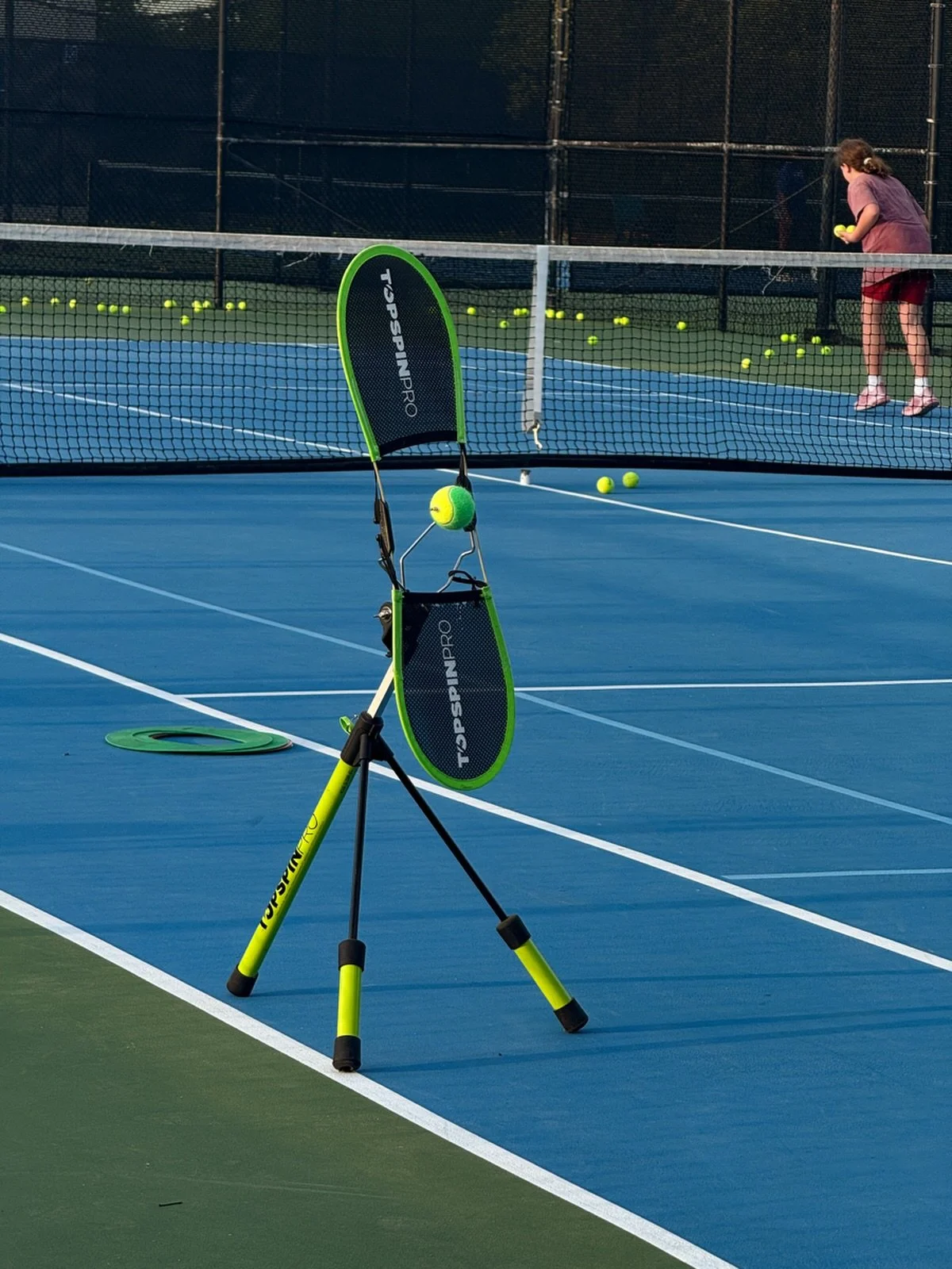 At Abbrat Tennis, not every session looks the same!

Sometimes we&rsquo;re focusing on feeding drills to get the reps in, sometimes we&rsquo;re doing live-ball to build a solid base, and sometimes we&rsquo;re using technical training tools to focus o