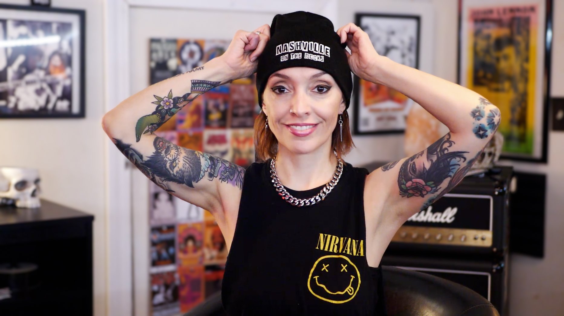 BLACK BEANIE 01.jpg