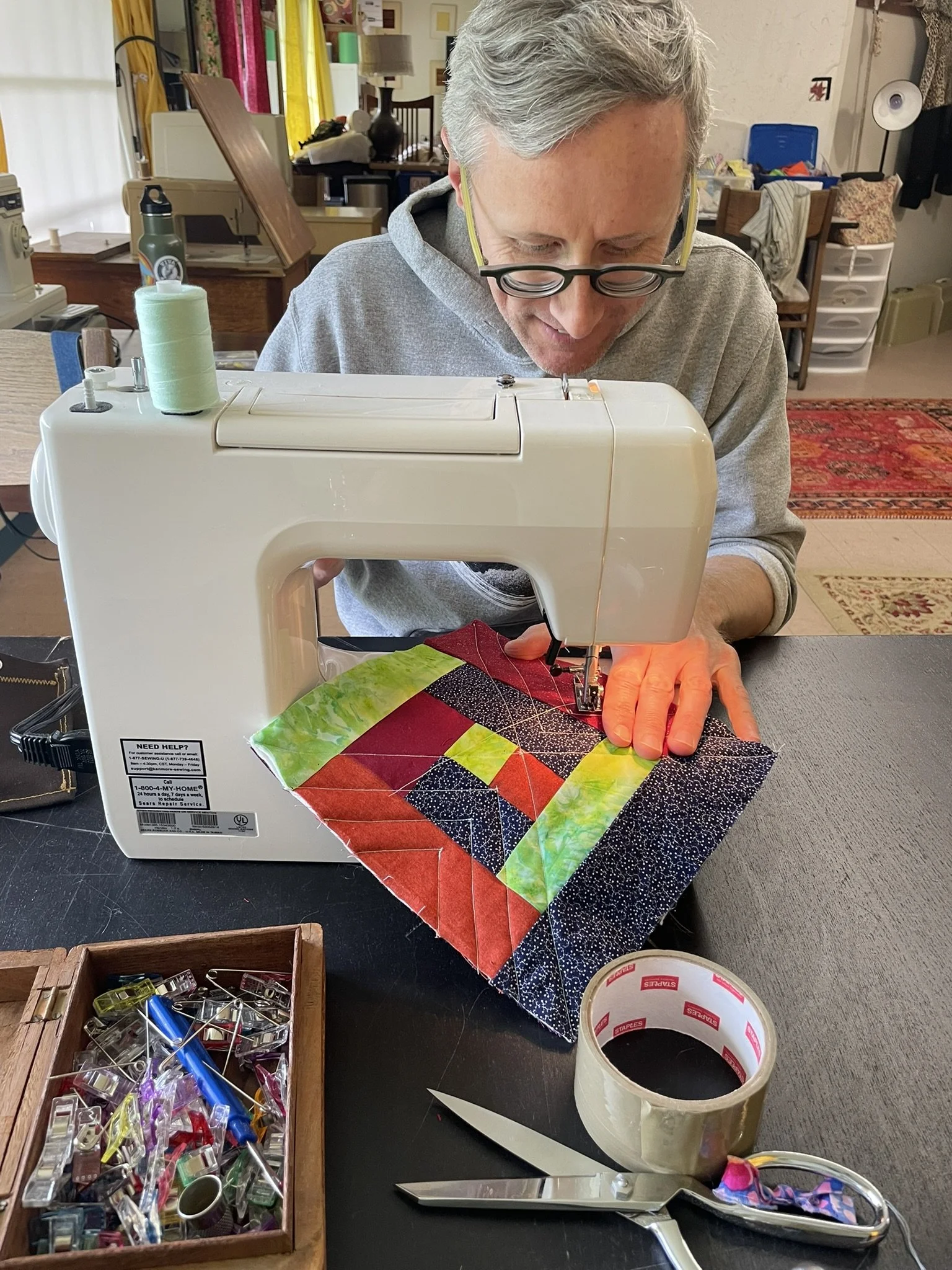 The Log Cabin Potholder Workshop: an Introduction to Quilting