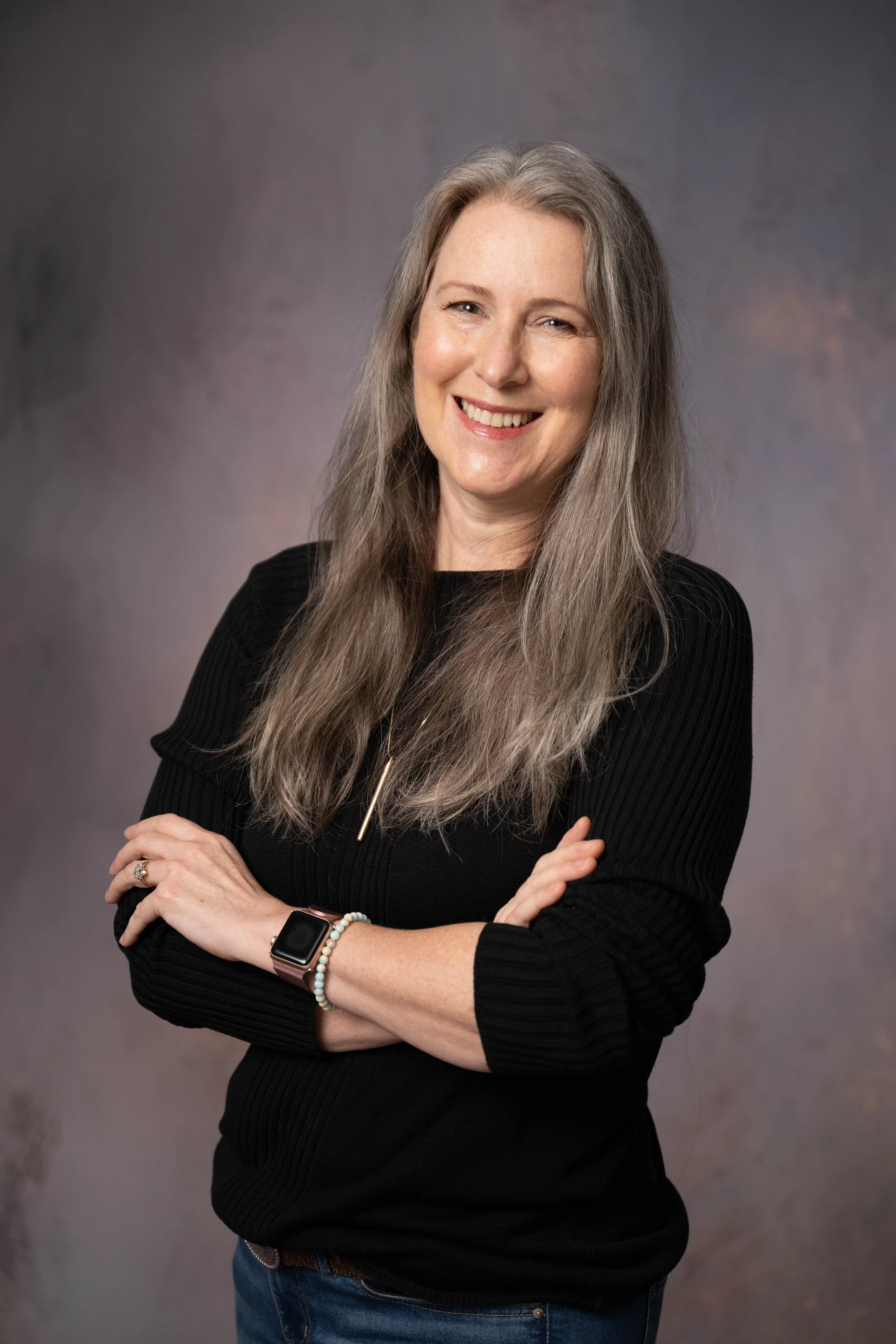 dawn Hildebrand photographer owner