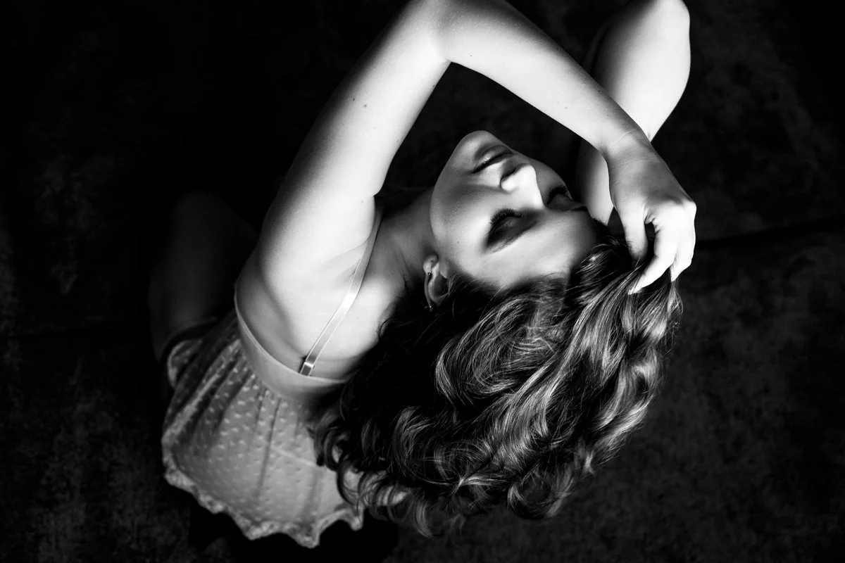 boudoir-photography-seattle-redmond-studio.jpg (5).jpg