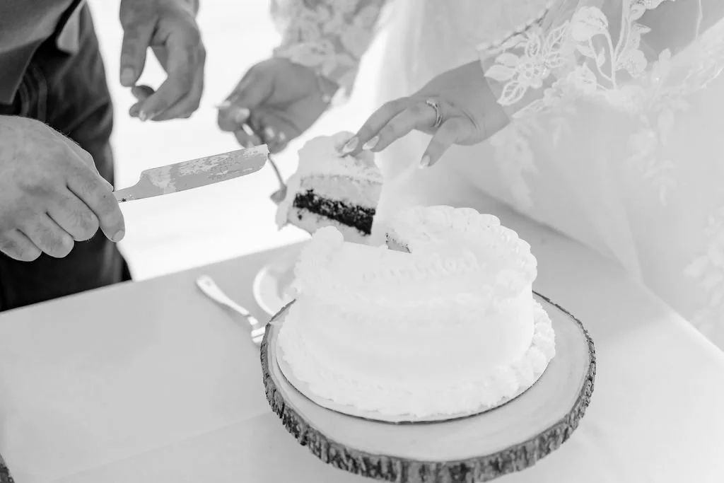 alberta-summer-farm-wedding-photography-rural-alberta-wedding-photographer-filmed-by-silas-weddings-cochrane-wedding-videography-and-photography