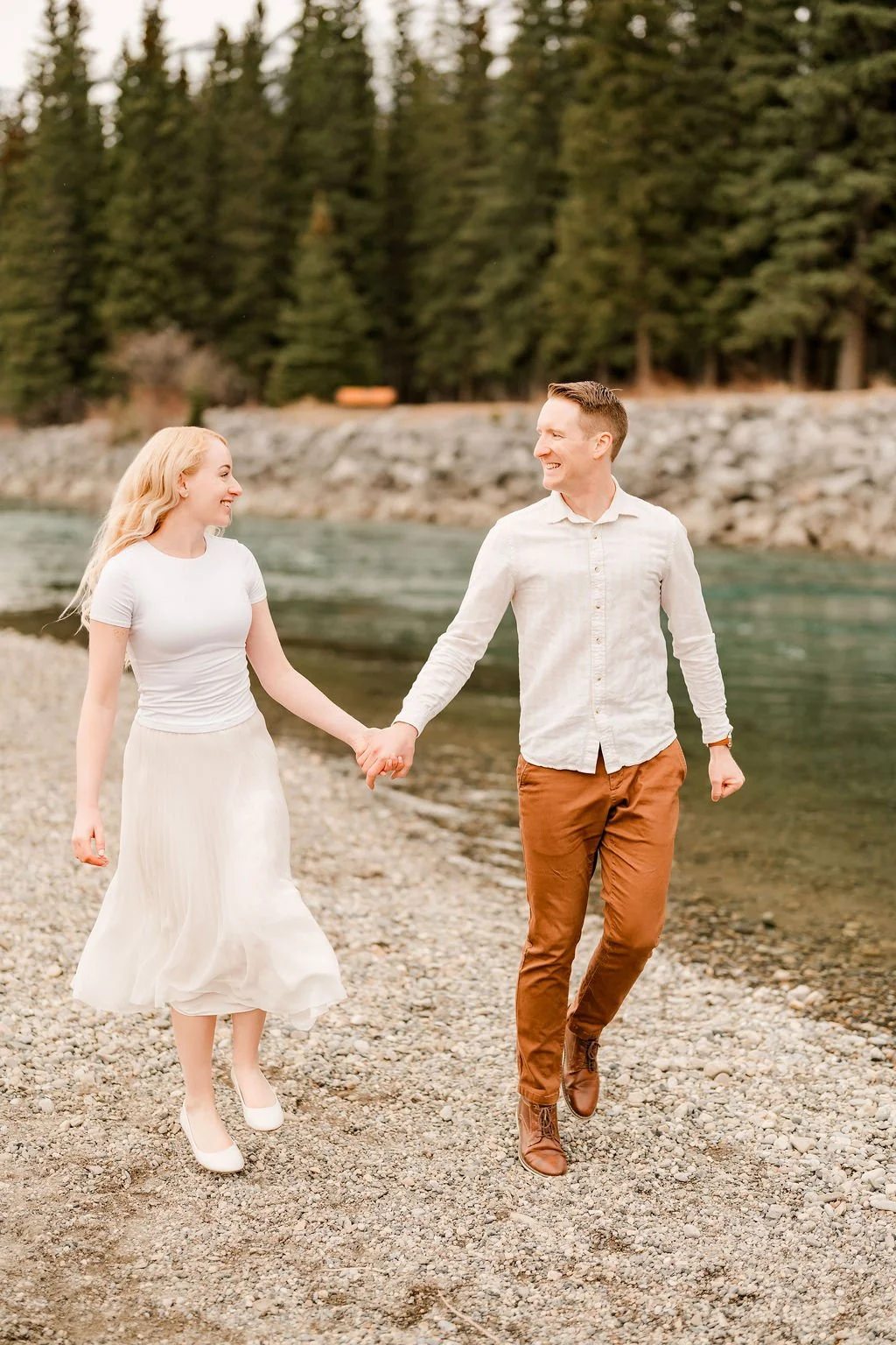 canmore-engagement-photographer-filmed-by-silas-weddings-canmore-engagement-photographer-canmore-engagement-session-alberta-engagement-photography-filmed-by-silas-weddings
