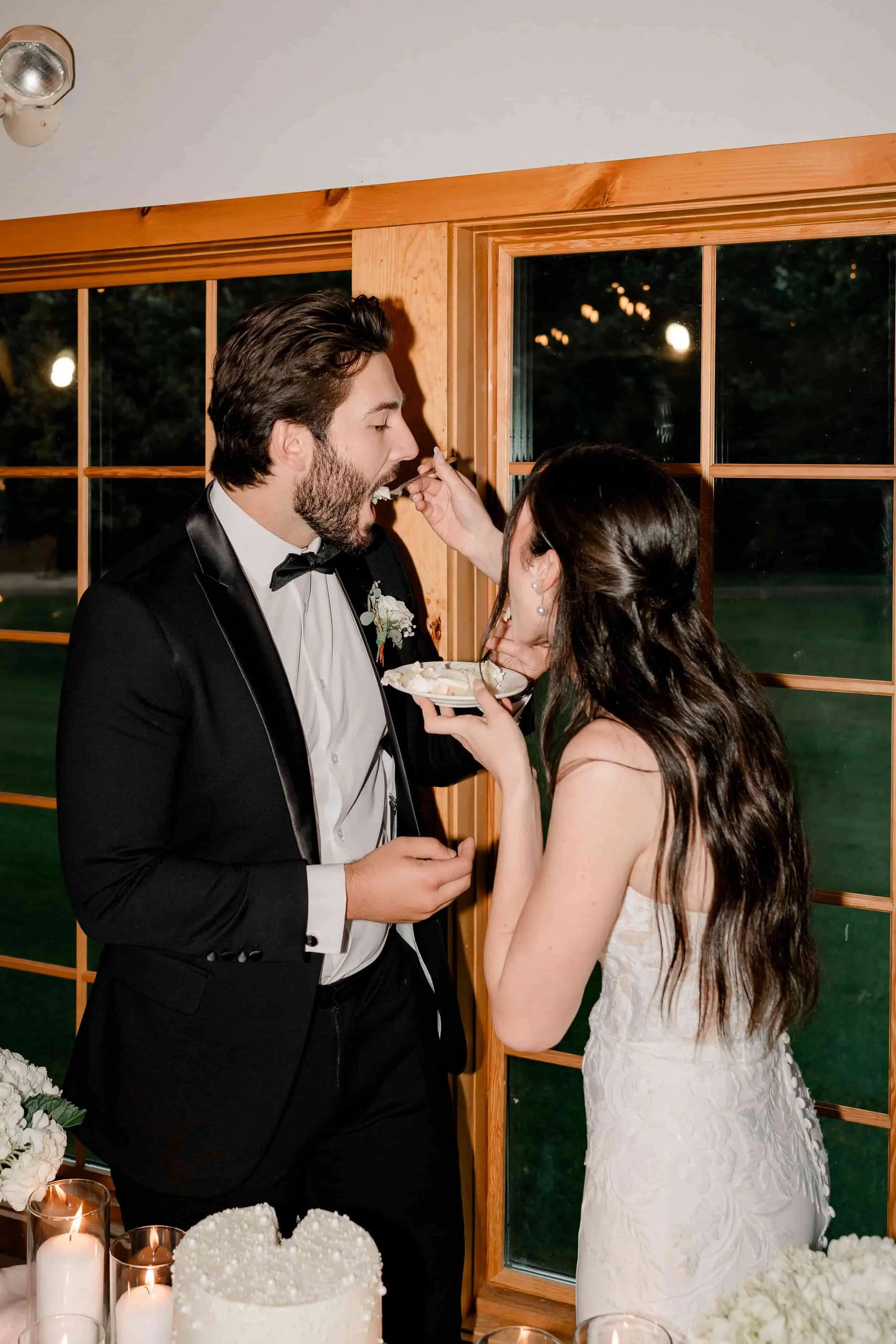 calgary-alberta-wedding-photography-calgary-wedding-photographer-zoo-wedding-photography-fillmed-by-silas-weddings