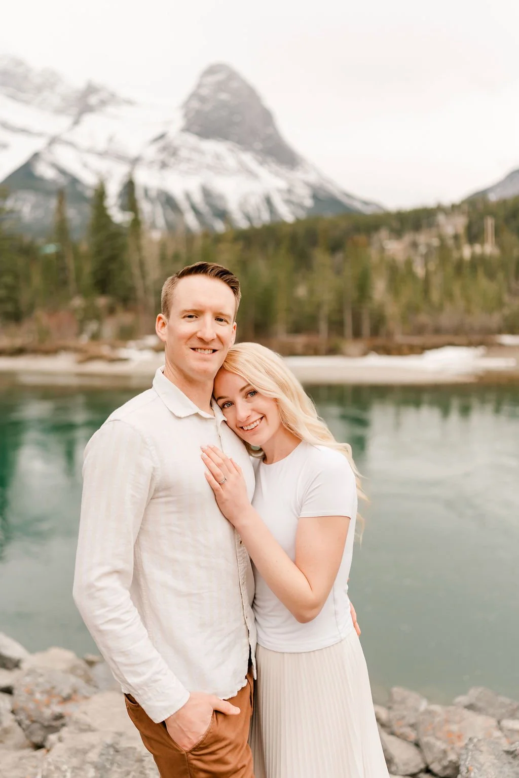 canmore-engagement-photographer-filmed-by-silas-weddings-canmore-engagement-photographer-canmore-engagement-session-alberta-engagement-photography-filmed-by-silas-weddings