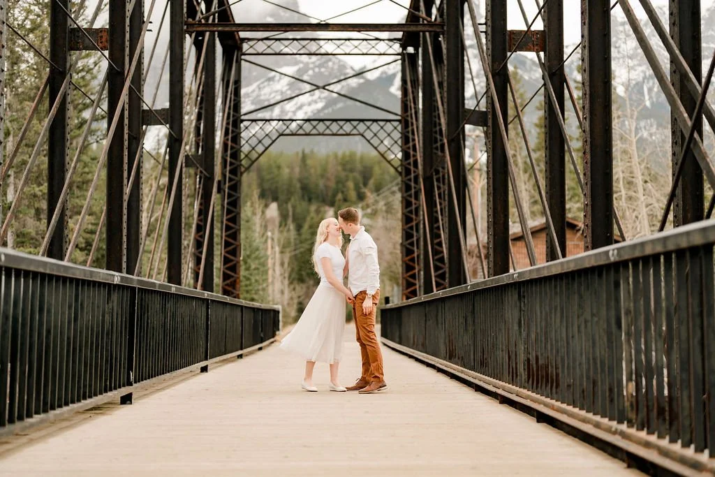 canmore-engagement-photographer-filmed-by-silas-weddings-canmore-engagement-photographer-canmore-engagement-session-alberta-engagement-photography-filmed-by-silas-weddings