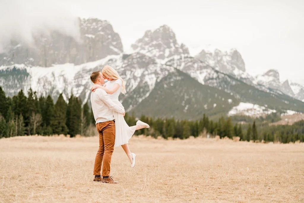 canmore-engagement-photographer-filmed-by-silas-weddings-canmore-engagement-photographer-canmore-engagement-session-alberta-engagement-photography-filmed-by-silas-weddings