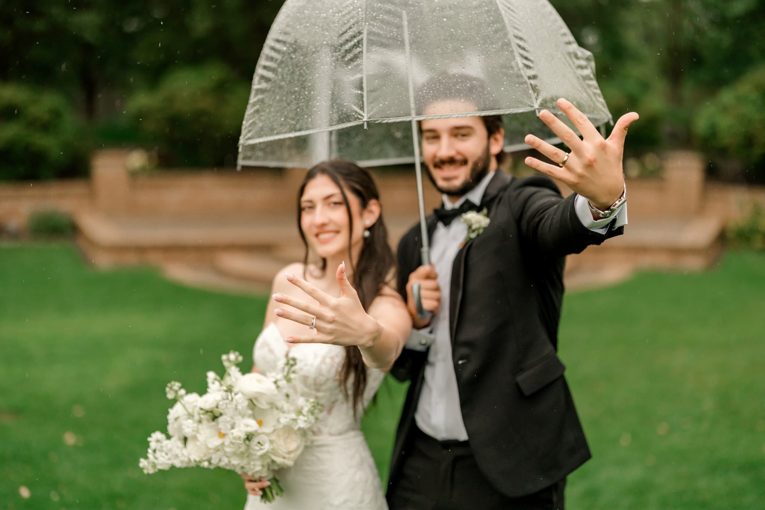 calgary-alberta-wedding-photography-calgary-wedding-photographer-zoo-wedding-photography-fillmed-by-silas-weddings