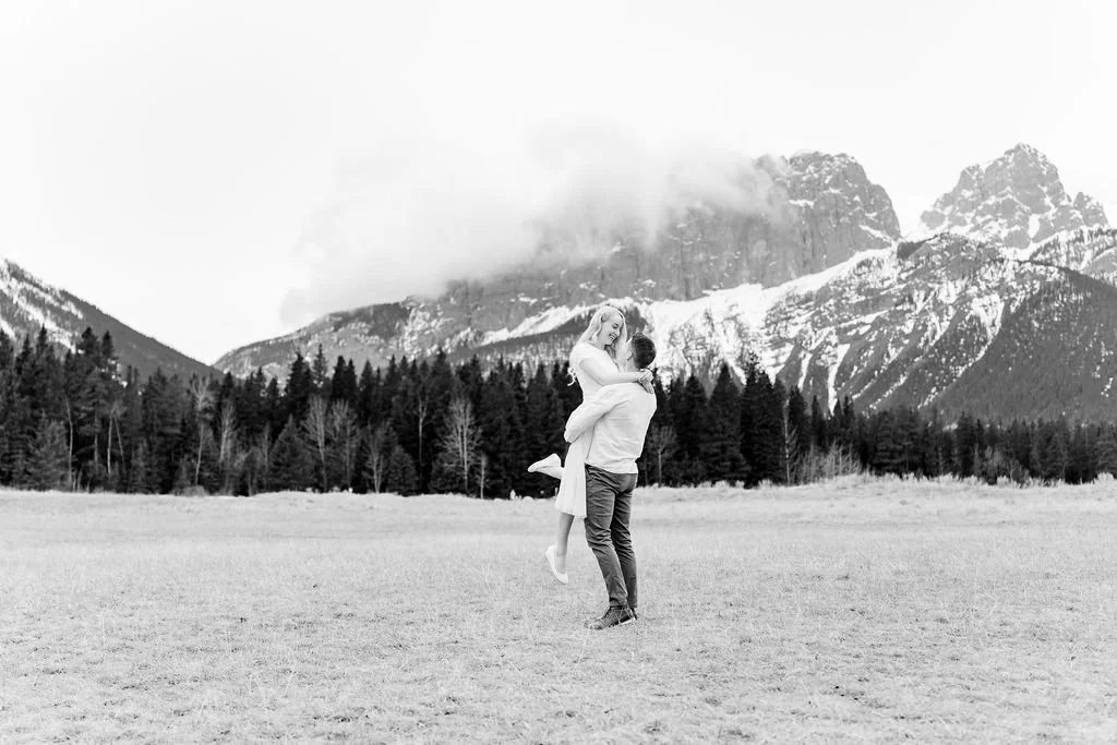 canmore-engagement-photographer-filmed-by-silas-weddings-canmore-engagement-photographer-canmore-engagement-session-alberta-engagement-photography-filmed-by-silas-weddings