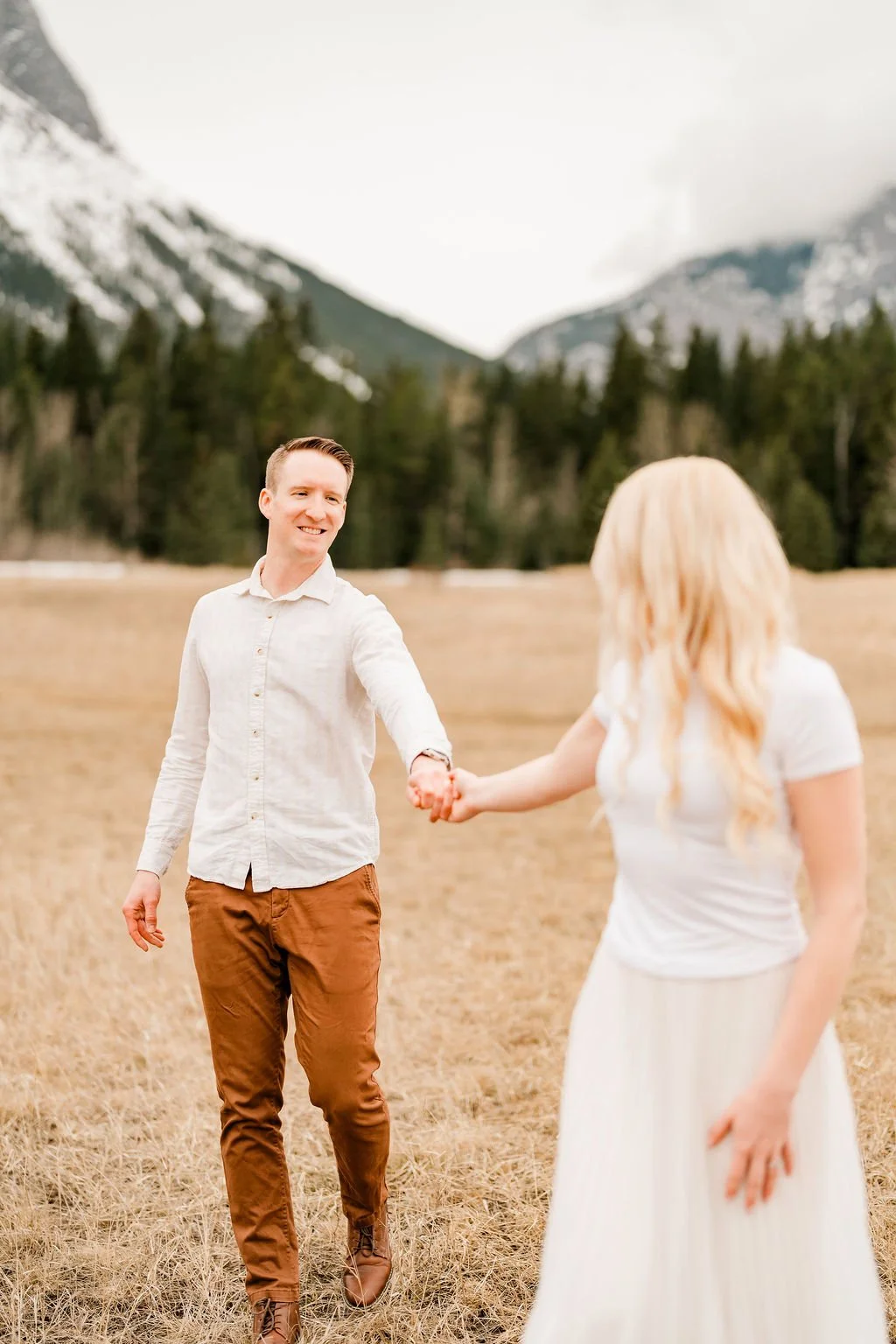 canmore-engagement-photographer-filmed-by-silas-weddings-canmore-engagement-photographer-canmore-engagement-session-alberta-engagement-photography-filmed-by-silas-weddings