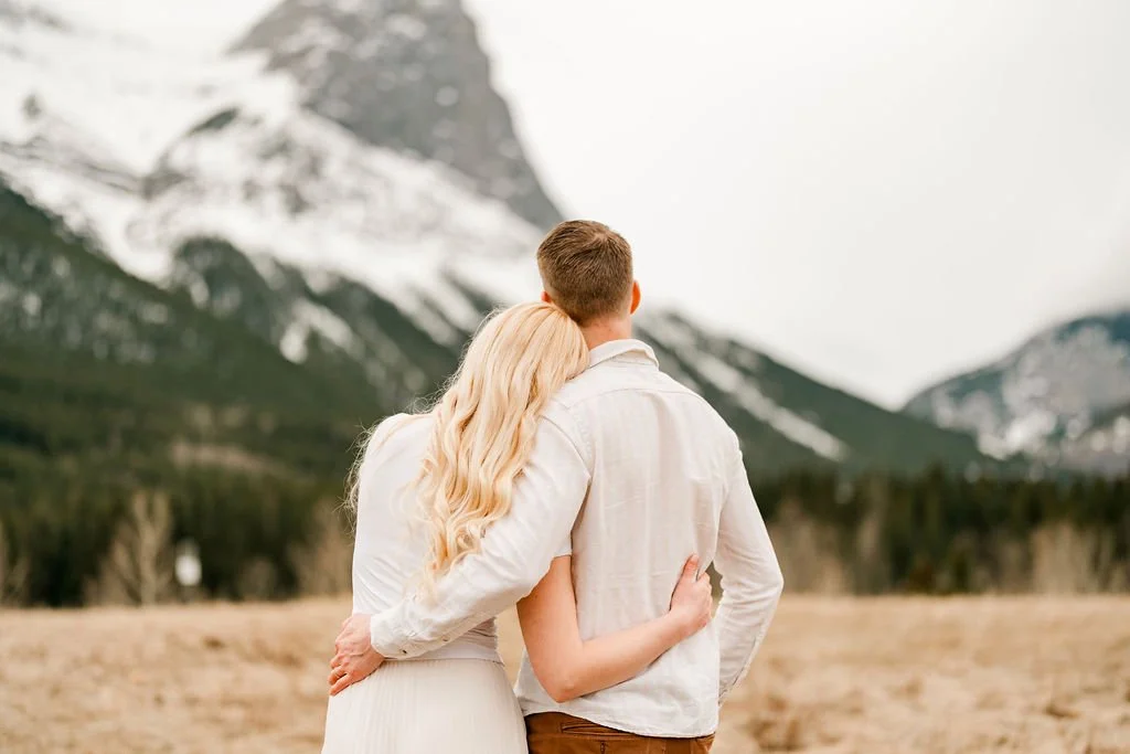 canmore-engagement-photographer-filmed-by-silas-weddings-canmore-engagement-photographer-canmore-engagement-session-alberta-engagement-photography-filmed-by-silas-weddings