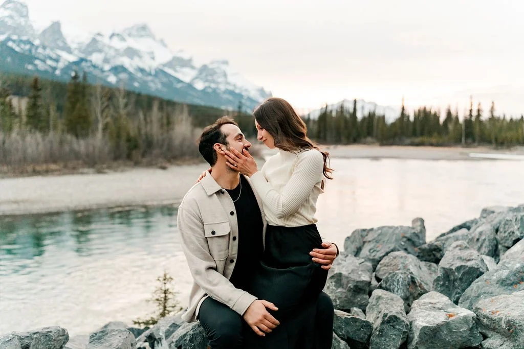 canmore-engagement-photographer-filmed-by-silas-weddings-canmore-engagement-photographer-canmore-engagement-session-alberta-engagement-photography-filmed-by-silas-weddings