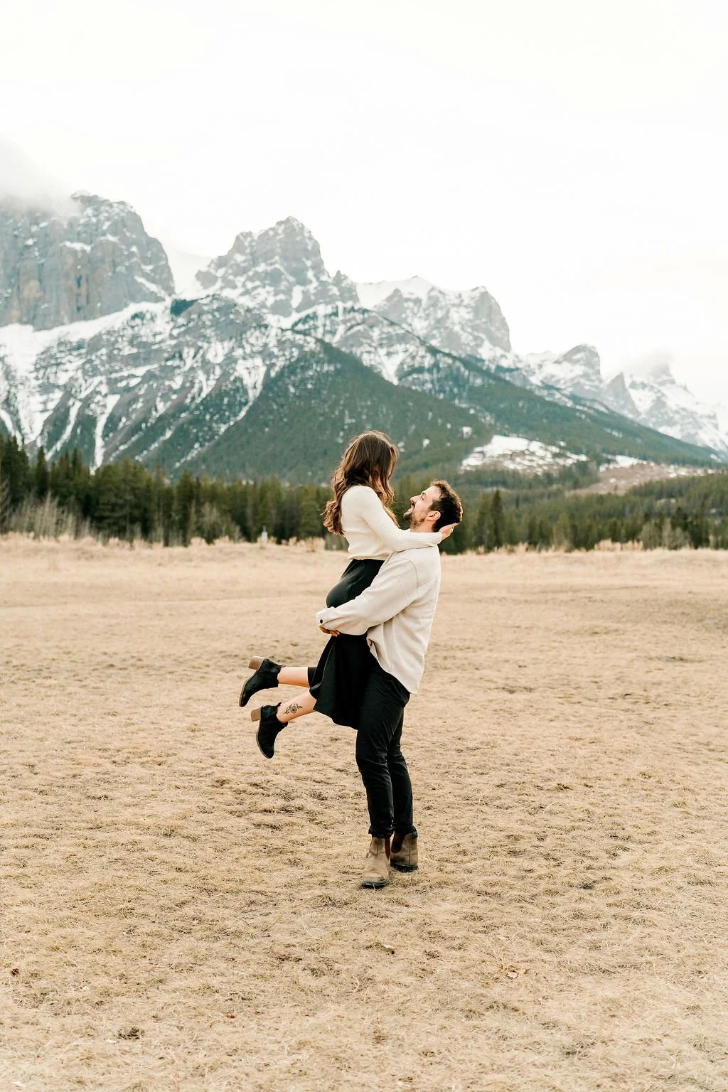 canmore-engagement-photographer-filmed-by-silas-weddings-canmore-engagement-photographer-canmore-engagement-session-alberta-engagement-photography-filmed-by-silas-weddings