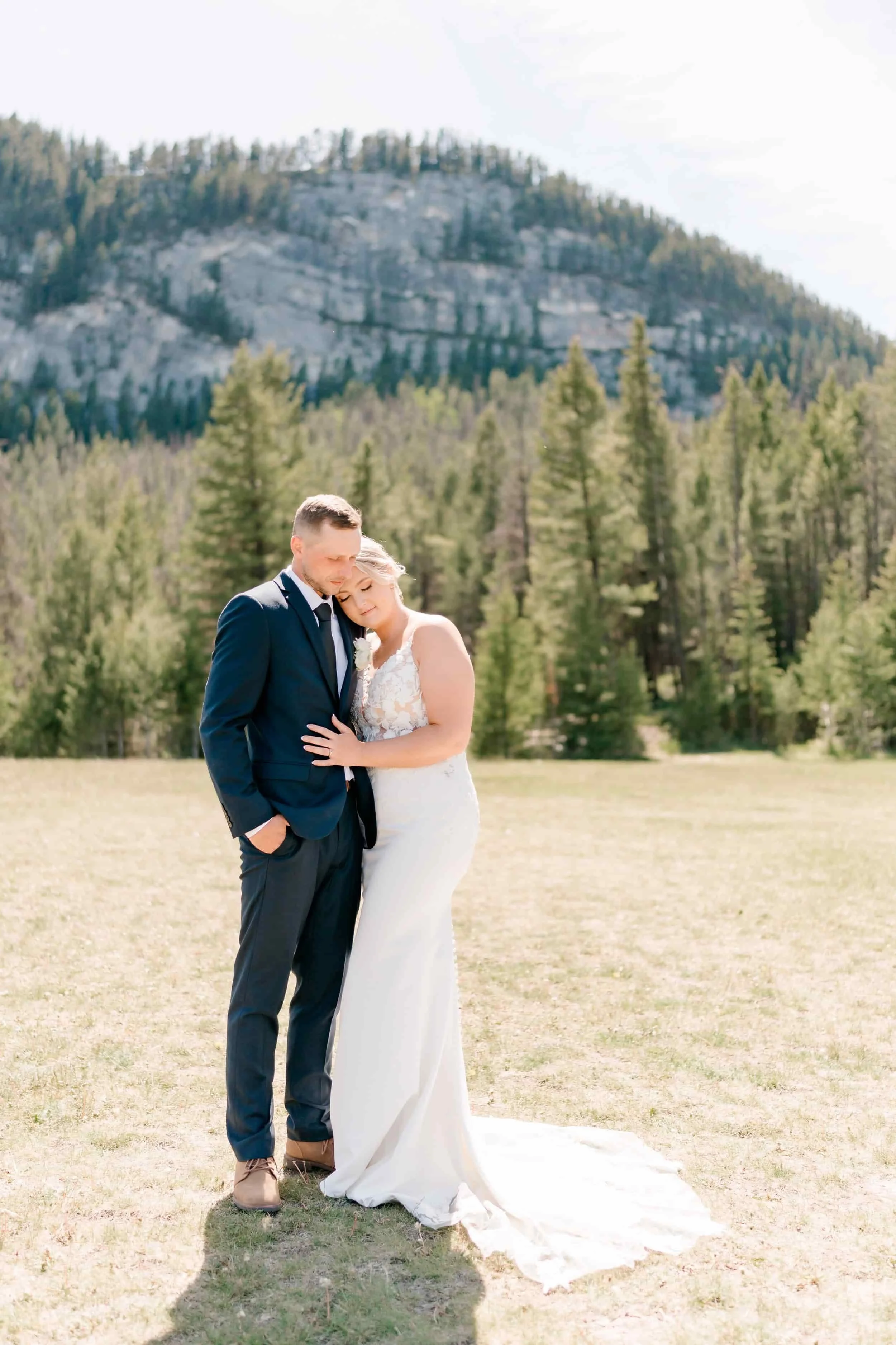 banff-elopement-photographer-banff-elopement-photography-banff-wedding-photographer-banff-wedding-photography-filmed-by-silas-weddings