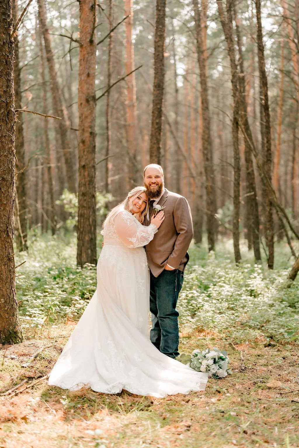alberta-summer-farm-wedding-photography-rural-alberta-wedding-photographer-filmed-by-silas-weddings-cochrane-wedding-videography-and-photography