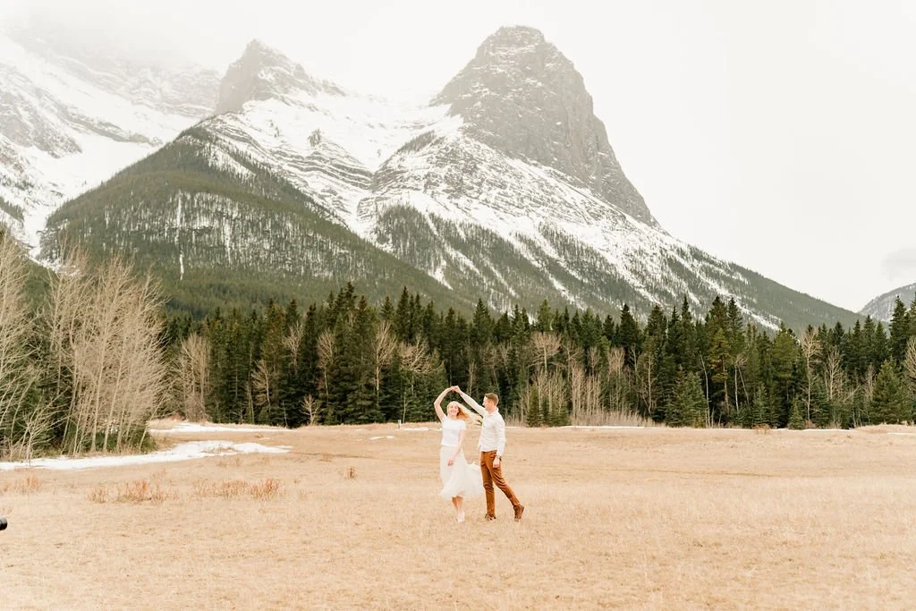 canmore-engagement-photographer-filmed-by-silas-weddings-canmore-engagement-photographer-canmore-engagement-session-alberta-engagement-photography-filmed-by-silas-weddings