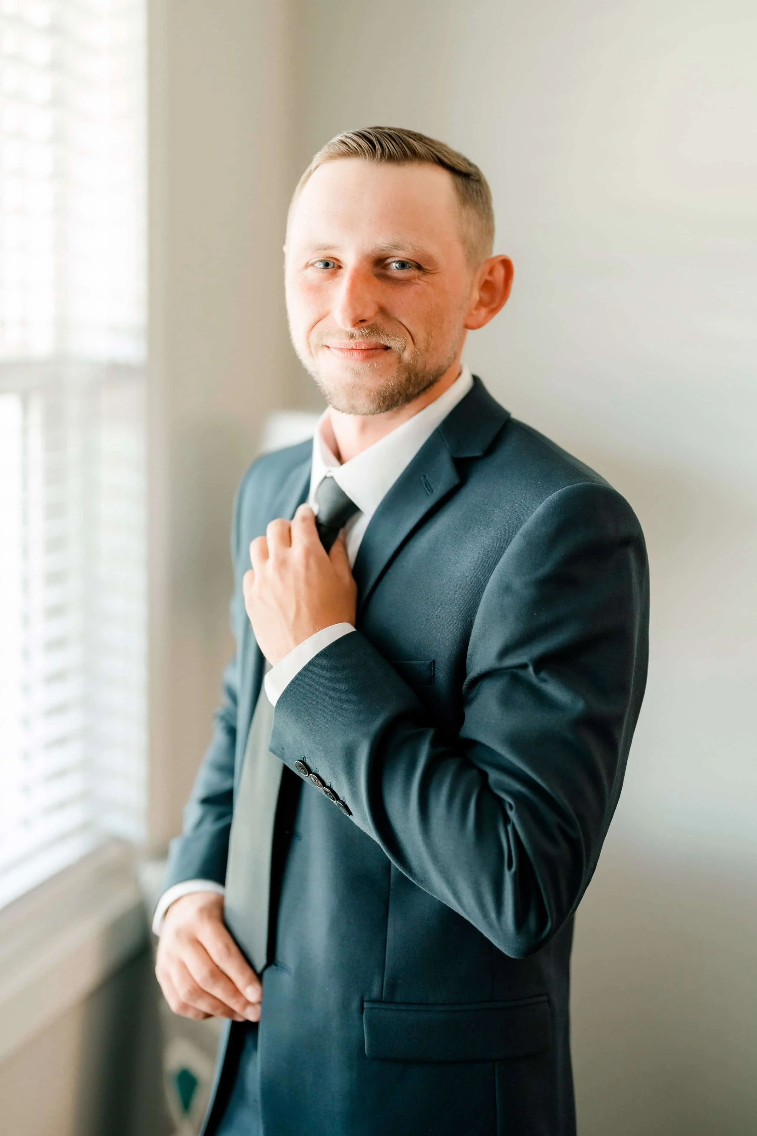 banff-elopement-photographer-banff-elopement-photography-banff-wedding-photographer-banff-wedding-photography-filmed-by-silas-weddings