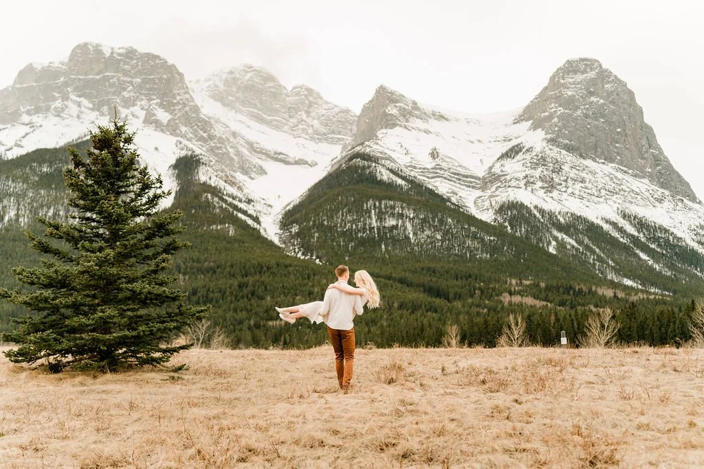 canmore-engagement-photographer-filmed-by-silas-weddings-canmore-engagement-photographer-canmore-engagement-session-alberta-engagement-photography-filmed-by-silas-weddings