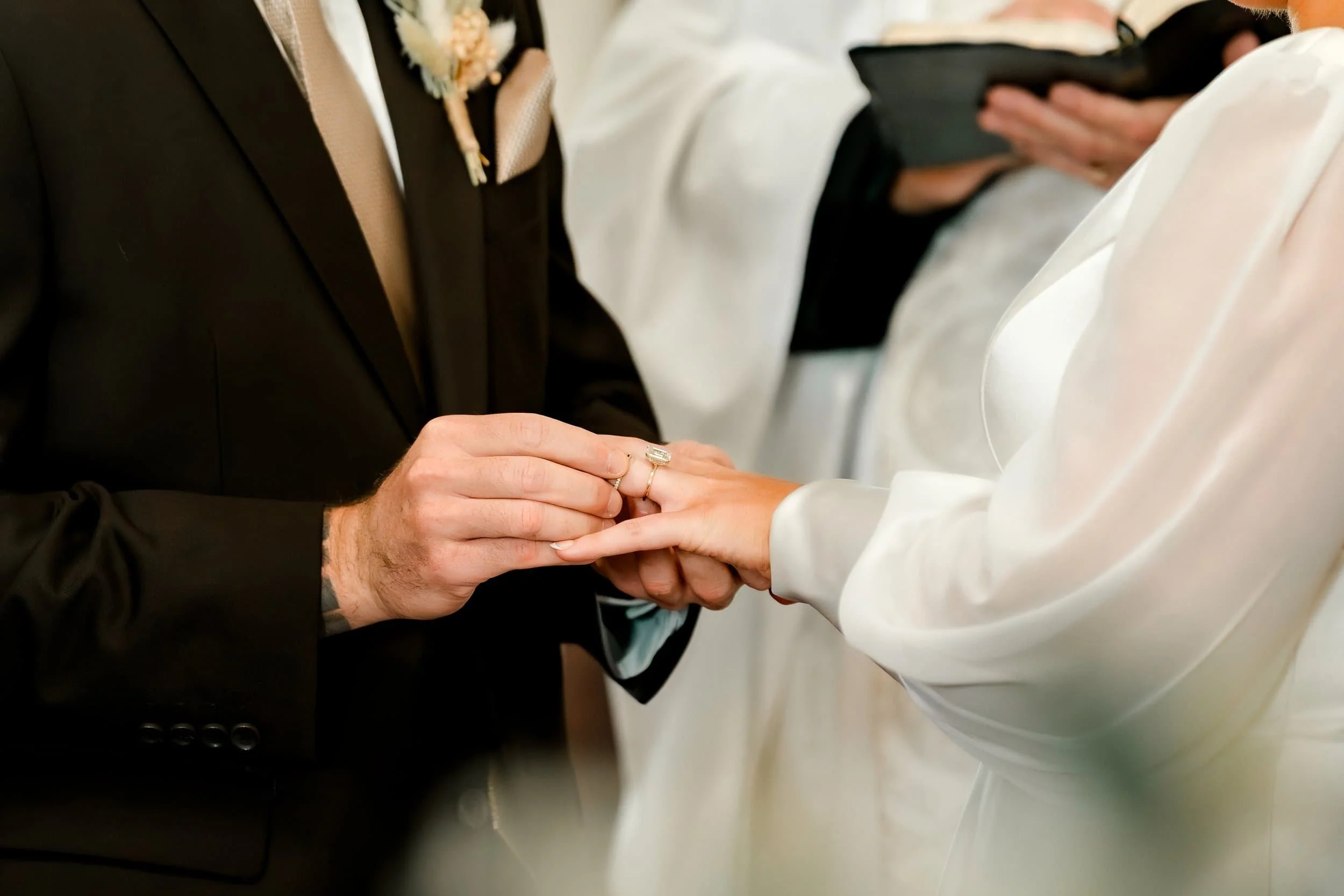 summer-cochrane-alberta-wedding-photography-summer-cochrane-alberta-wedding-photographer-filmed-by-silas-weddings