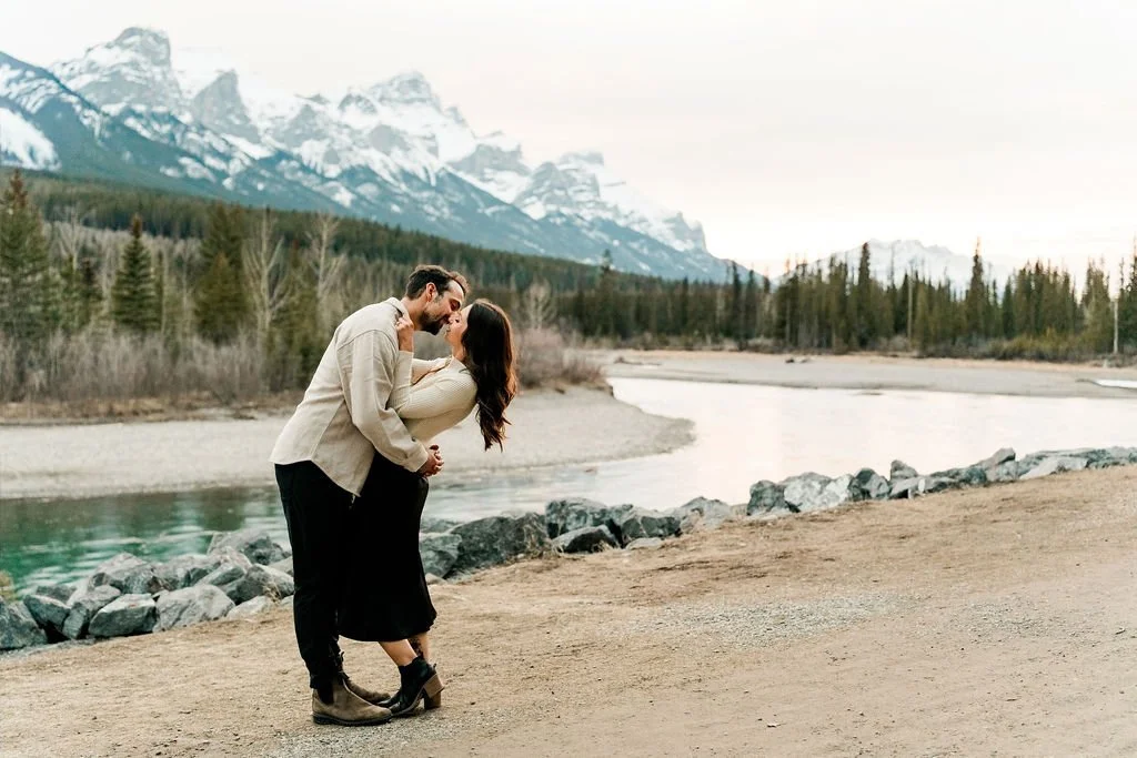 canmore-engagement-photographer-filmed-by-silas-weddings-canmore-engagement-photographer-canmore-engagement-session-alberta-engagement-photography-filmed-by-silas-weddings