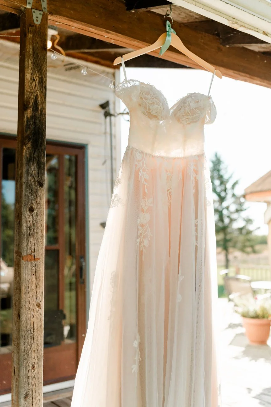 fall-wedding-cochrane-alberta-outdoor-fall-wedding-calgary-filmed-by-silas-weddings-cochrane-wedding-photographer