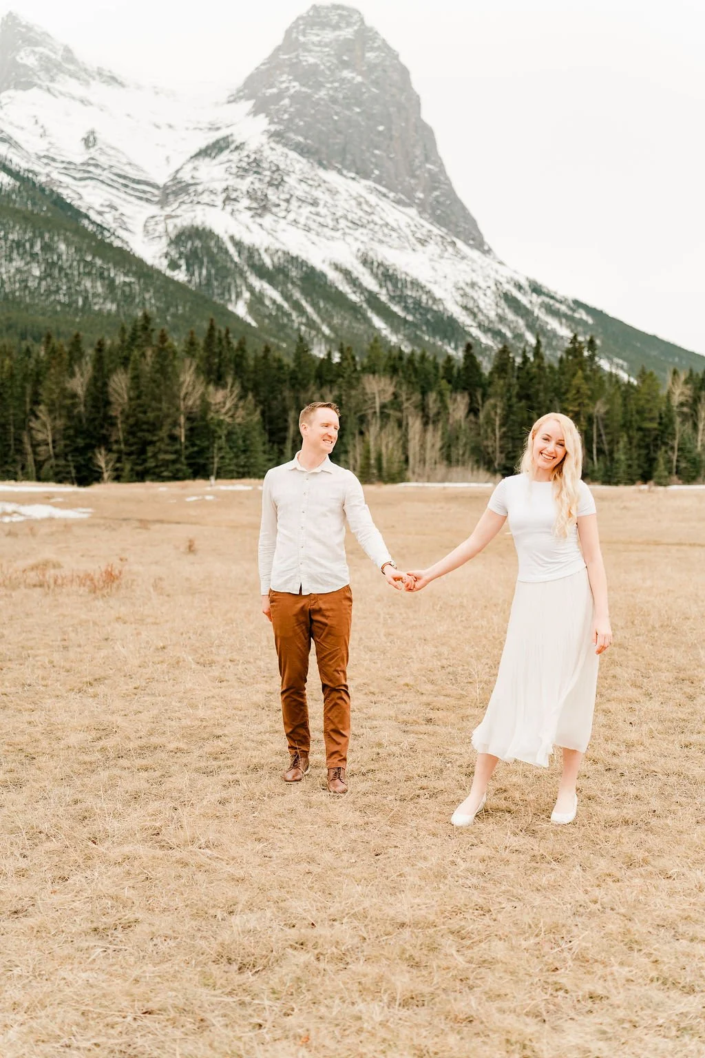 canmore-engagement-photographer-filmed-by-silas-weddings-canmore-engagement-photographer-canmore-engagement-session-alberta-engagement-photography-filmed-by-silas-weddings
